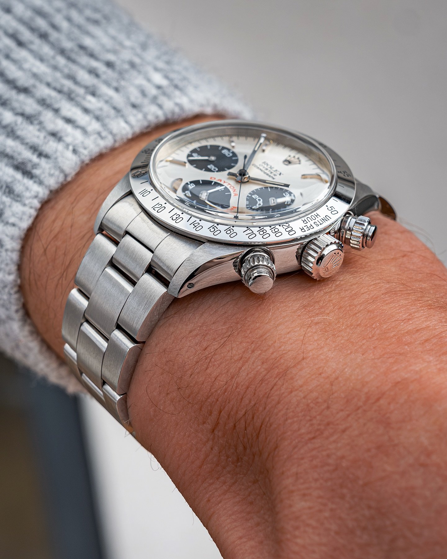 2026 marks 100 years of the Oyster from Rolex - scroll to see some historically significant movements in its life, including a wild waterproof oyster pocket watch 💥

In a few days the world will discover how the Coronet will celebrate this moment, b