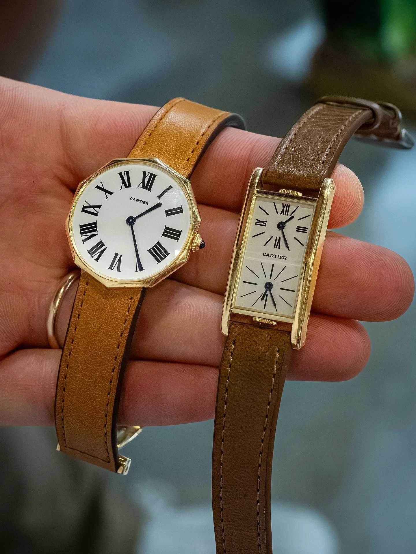 Now live on @hodinkee: Photo Report - The Miami Beach Antique Show 2026

A pause from all the new watches to check out 80+ images from the ultimate vintage watch show including things you&rsquo;ll never find anywhere else. A must see.

Featured here: