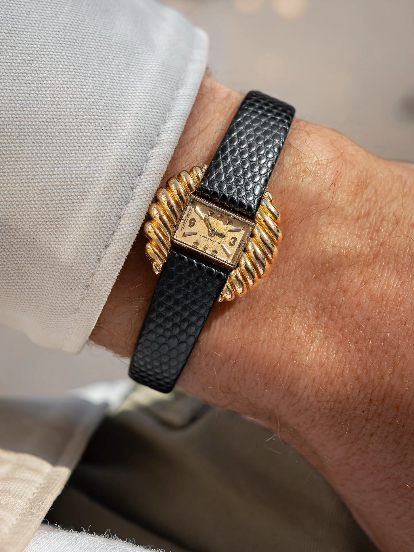 My recently acquired baby Jaeger LeCoultre Duoplan &lsquo;Croissant&rsquo; 🥐

Admittedly its a little smaller than I thought it would be, but with a case design I&rsquo;ve never seen before in this exact execution, in working order, and as an early 