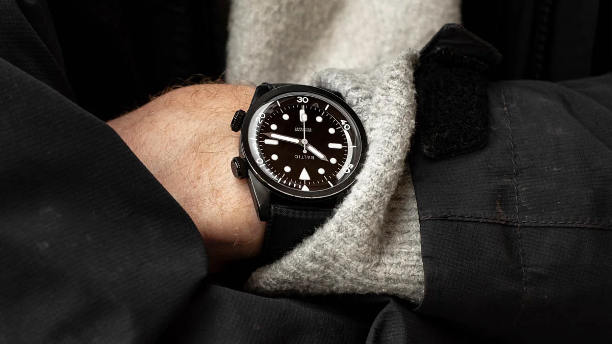 Introducing The New Baltic Aquascaphe Dual Crown