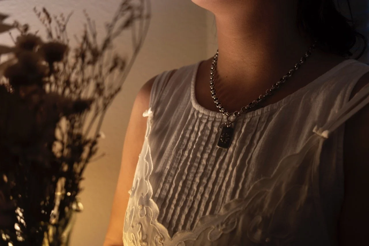 Flores_06 copy Large.jpeg