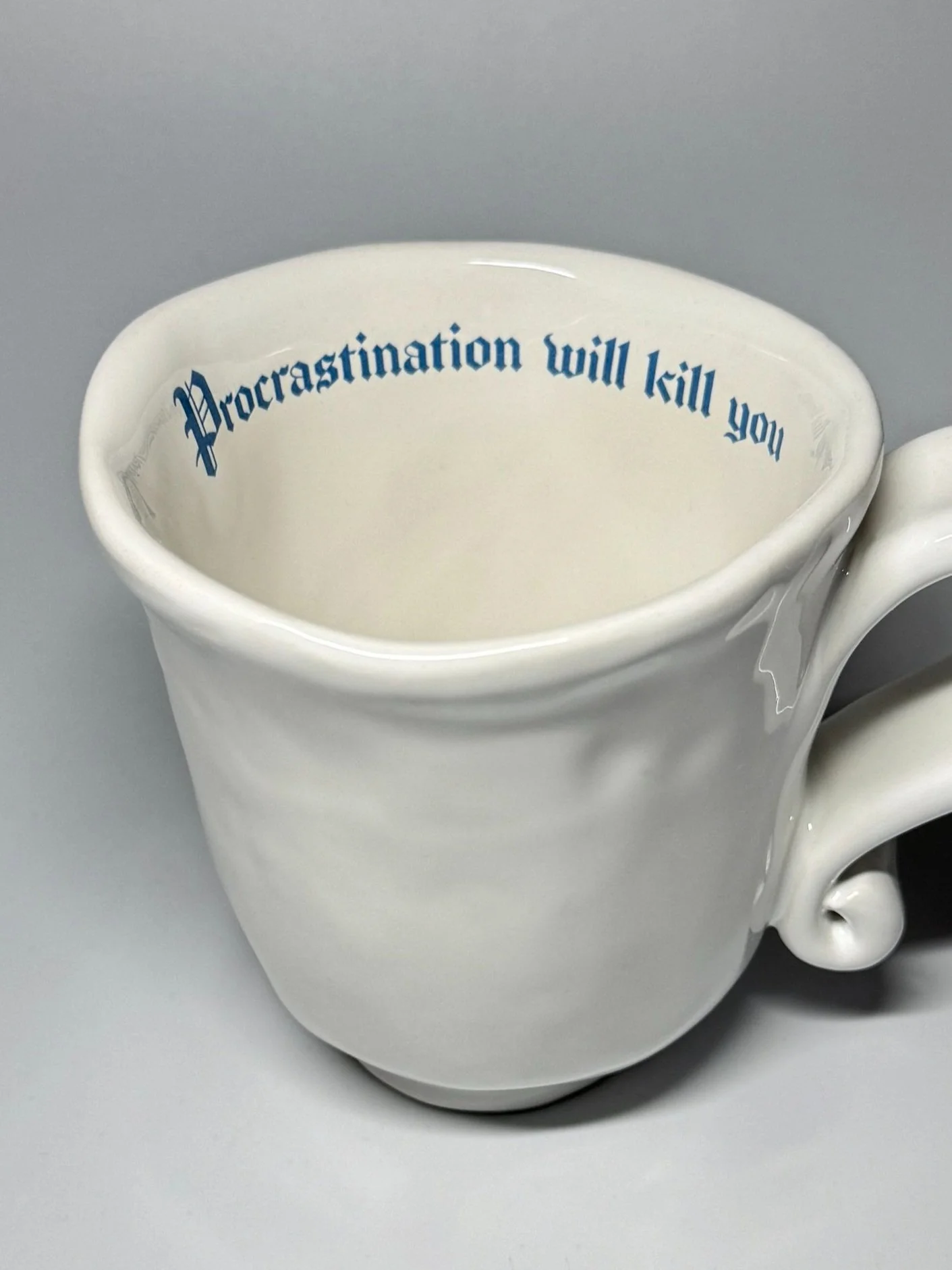 Issues Mug 350ml - "Procrastination will kill you"
