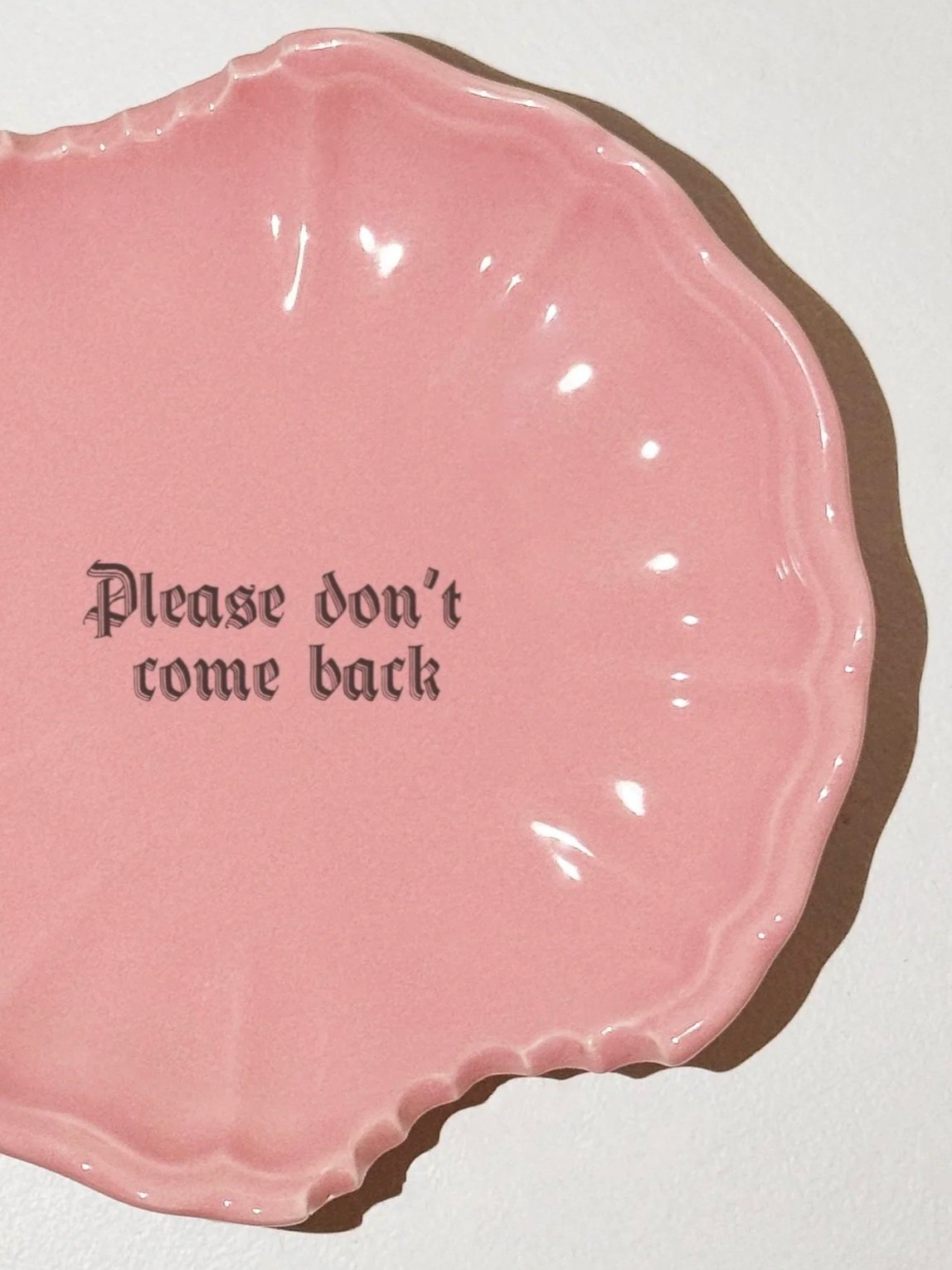 Wrong Saucer - "Please don't come back"