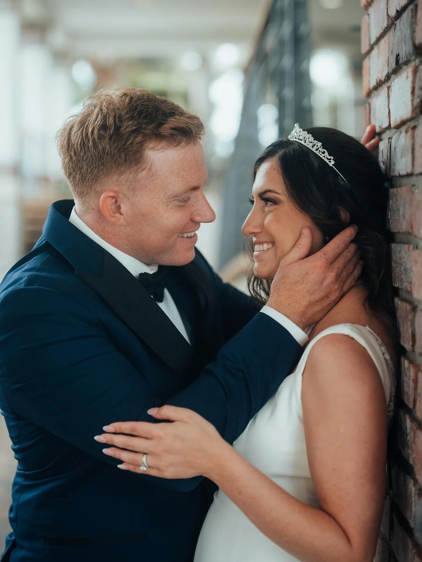 Just-married goodness from Lauren and Travis&rsquo;s reception at @island_way_grill 😍🌴🛥️🤍🖤

#flwedding #flweddingphotographer #sarasotaweddingphotographer  #tampaweddingphotographer #stpeteweddingphotographer #orlandoweddingphotographer #clearwa