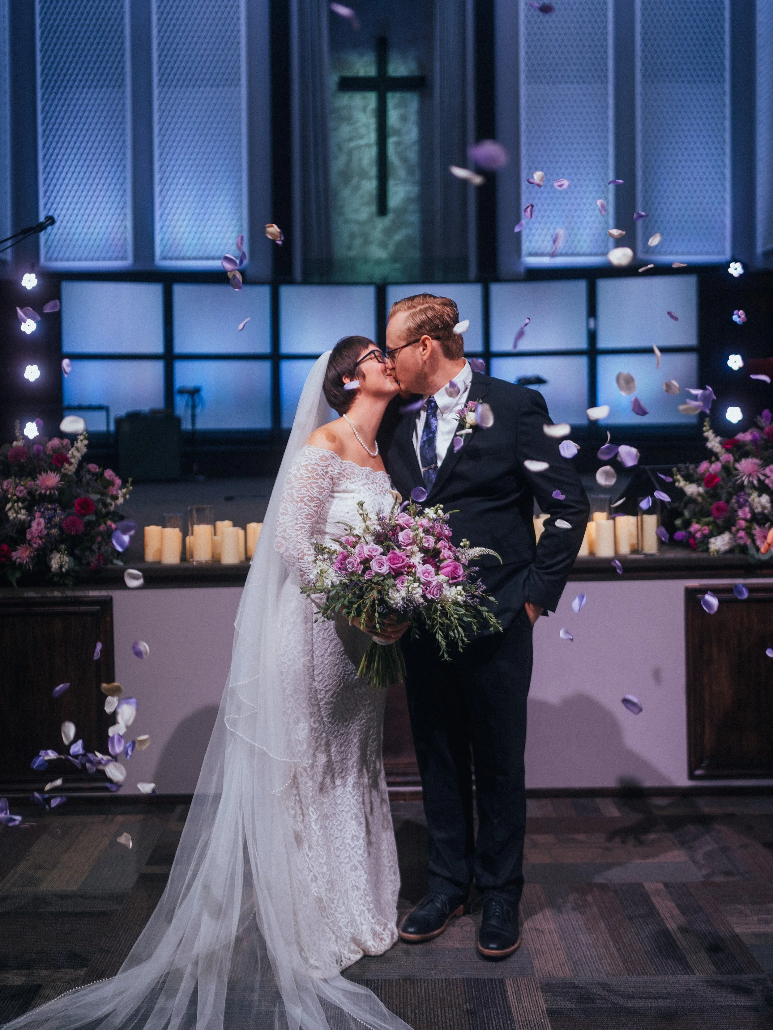 Renee and Luke had the most incredible whirlwind romance, followed by the sweetest wedding at the church where they met❤️💒

Citygate Church wedding in downtown Fort Myers | Fort Myers Florida Wedding Photographer

#ftmyerswedding #flweddingphotograp