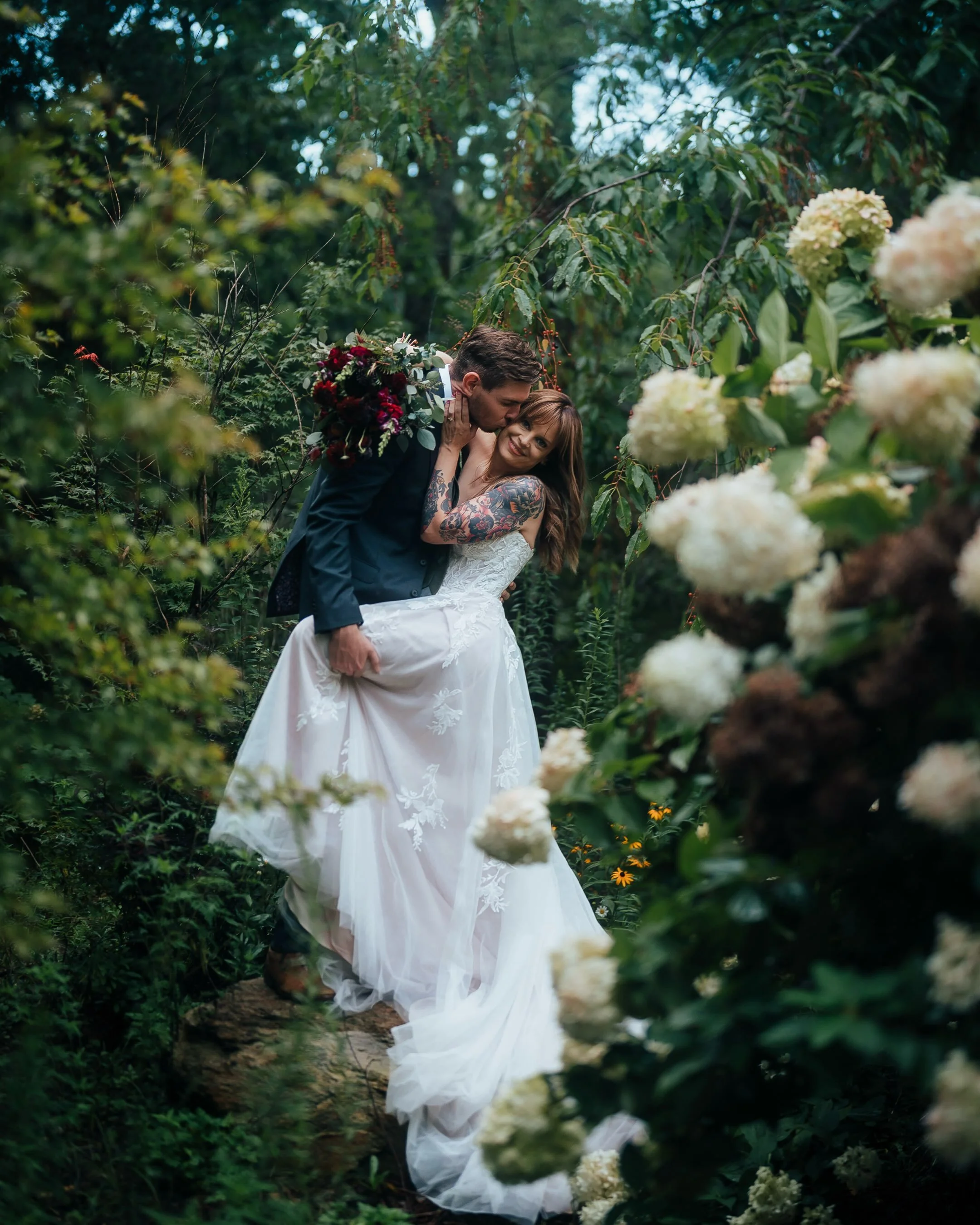 Ellie &amp; Jacob and a wedding graced with the prettiest mountain rainbow! 🌈 ⛰️❤️

North Carolina mountain cabin wedding | mountain wedding photo inspiration | Asheville NC Wedding Photographer 

#ncweddingphotographer #mountainwedding #scweddingph