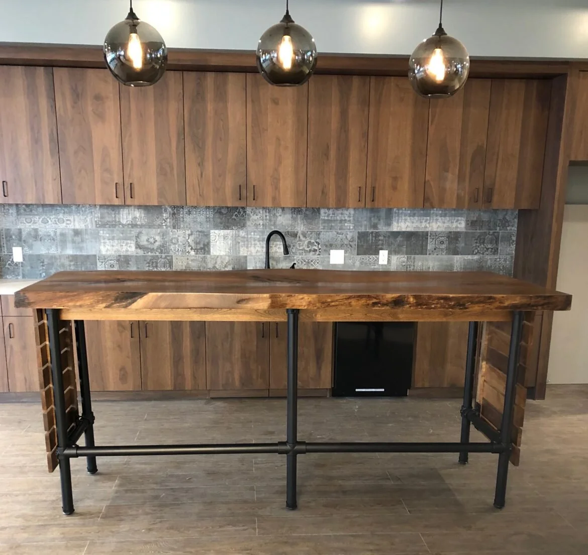 Mayer's Woodsho - Custom kitchen island, craftsman dinner table