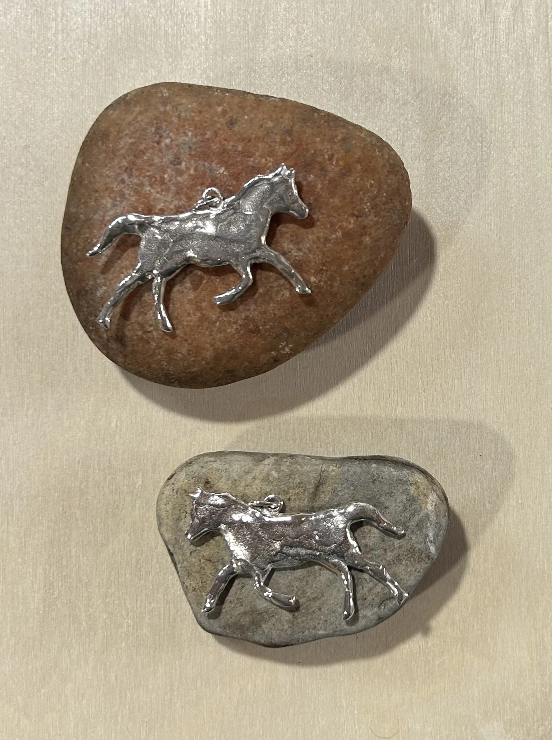horsesonrocks.jpg
