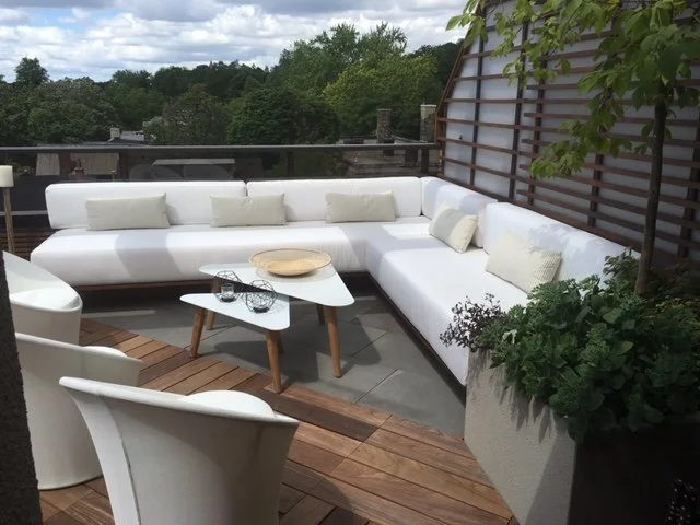 BOX_DESIGN_oaklands_custom_rooftop_terrace_design_toronto_patio_d_build_planter_boxes_04.jpg