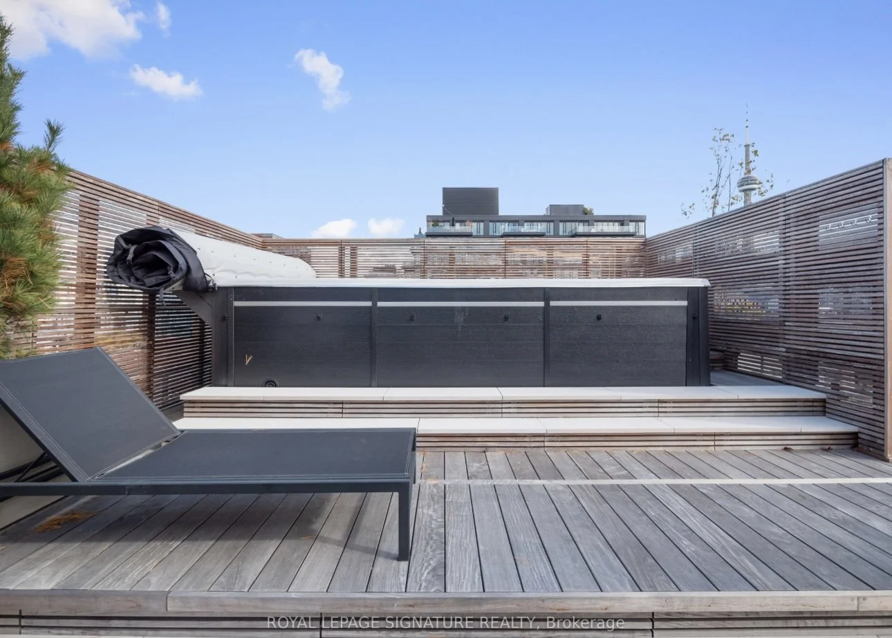 BOX_DESIGN_wellington2_outdoor_custom_luxury_terrace_design_and_build_toronto_hot_tub_installation_03.jpg