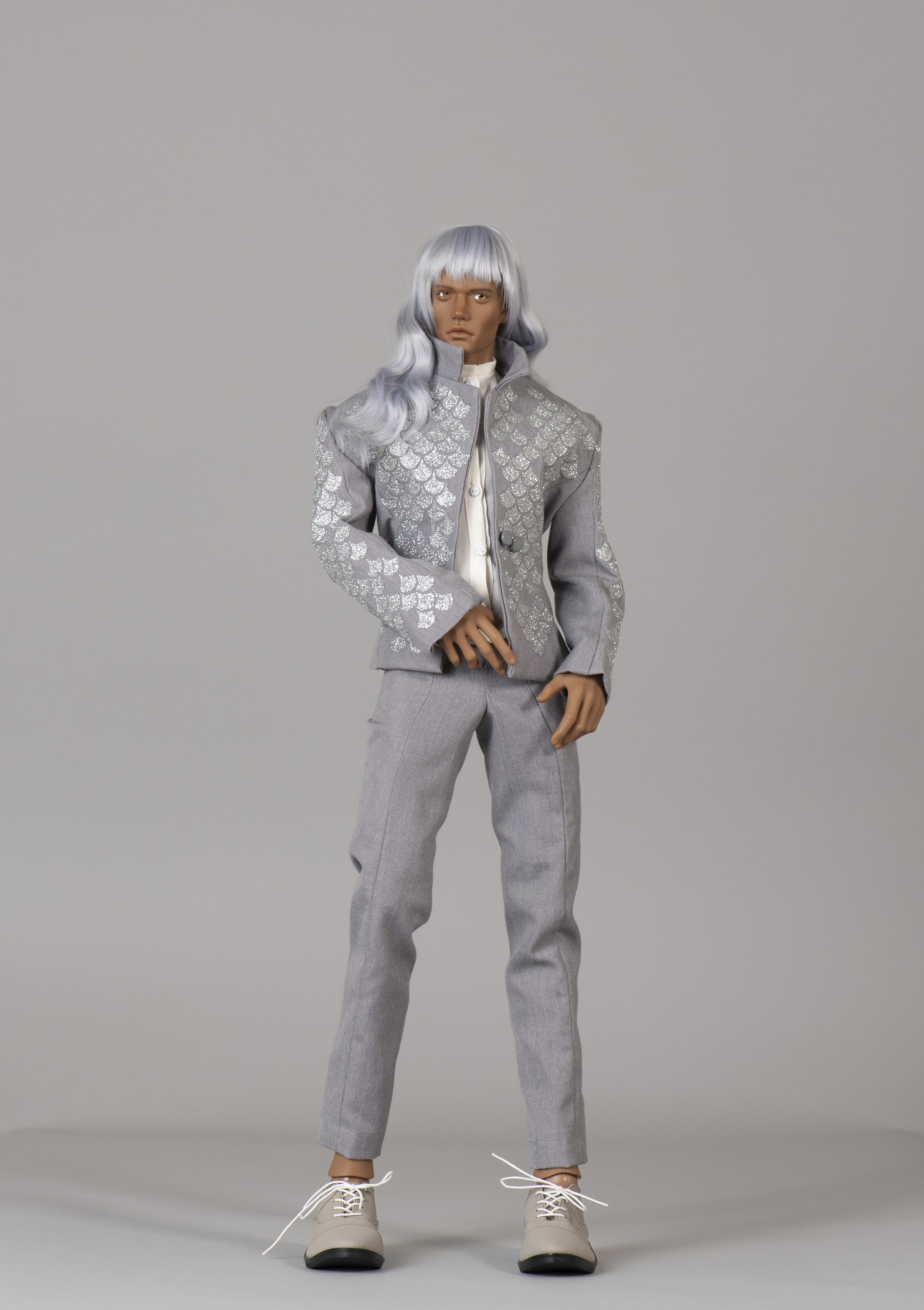 6A LOOK 5 E FULL.jpg