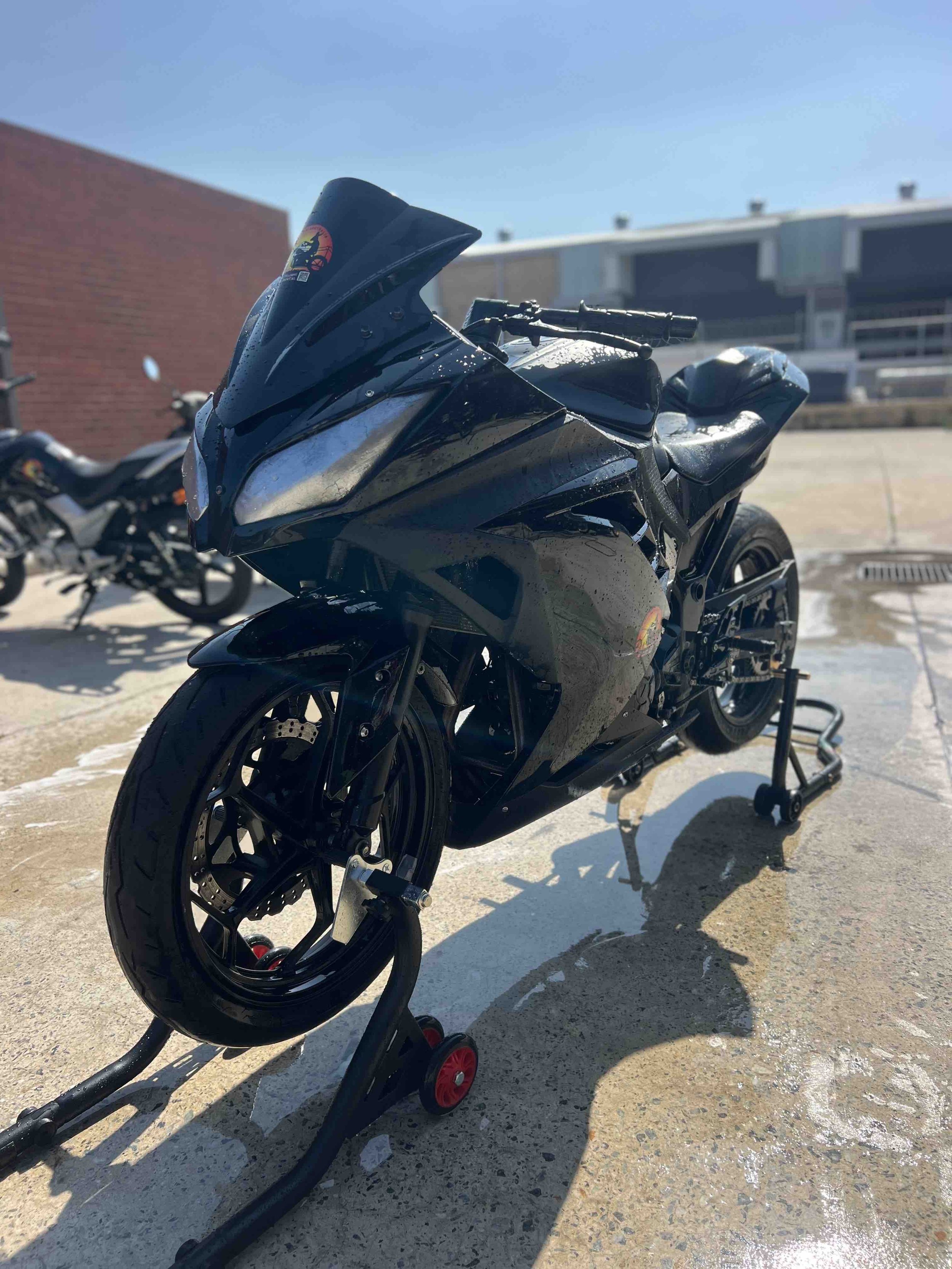 Motorcycle Hire Perth — CR Motorcycle Training & Rental & Mechanics