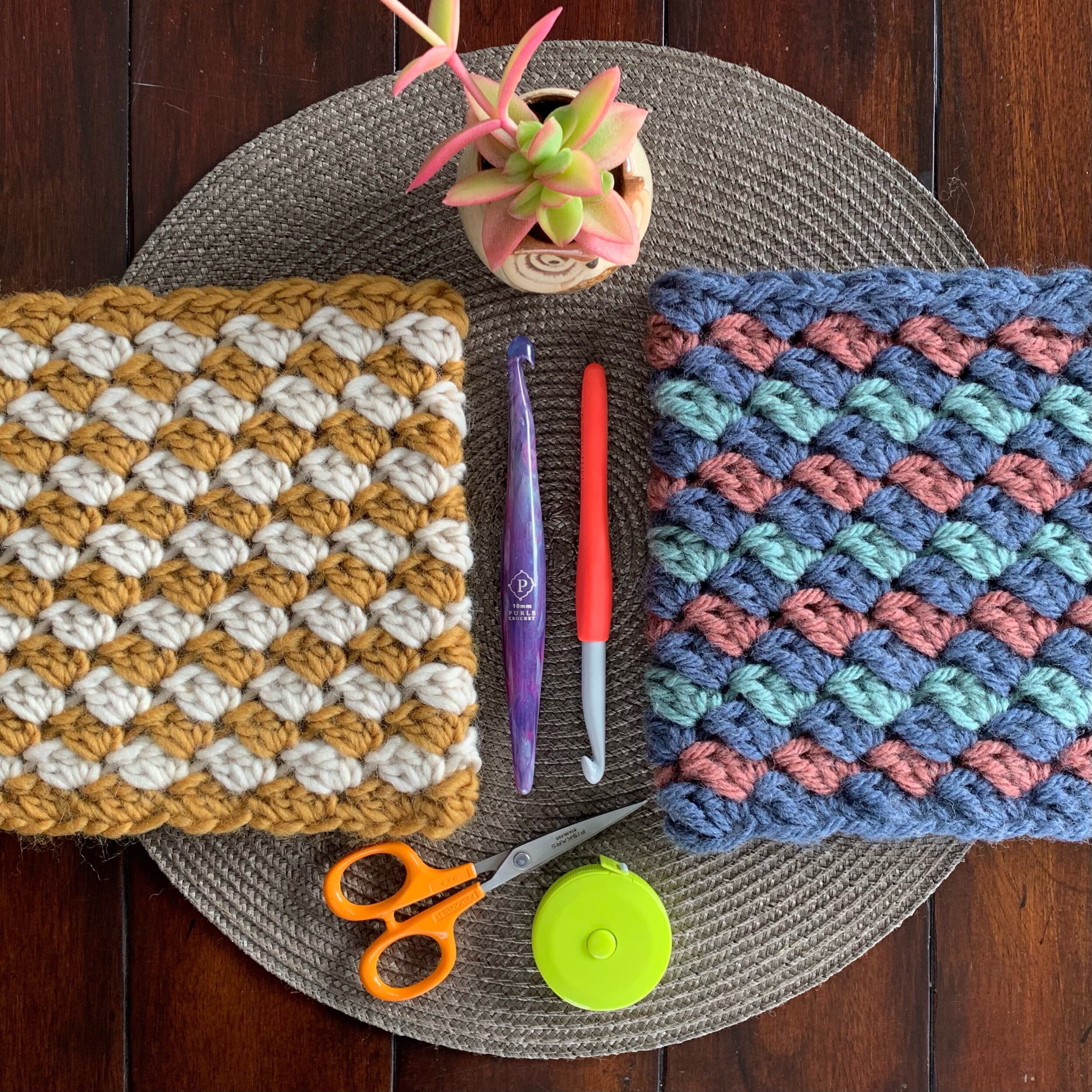 Easy Crochet Cowl Pattern