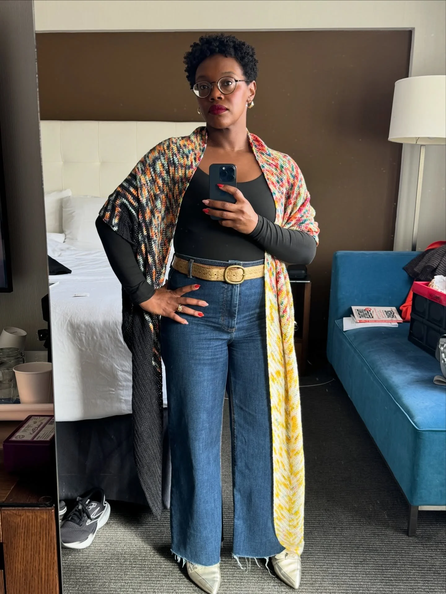 Today&rsquo;s teaching fit features the Dustwoven Shawl. Its all about the drama!