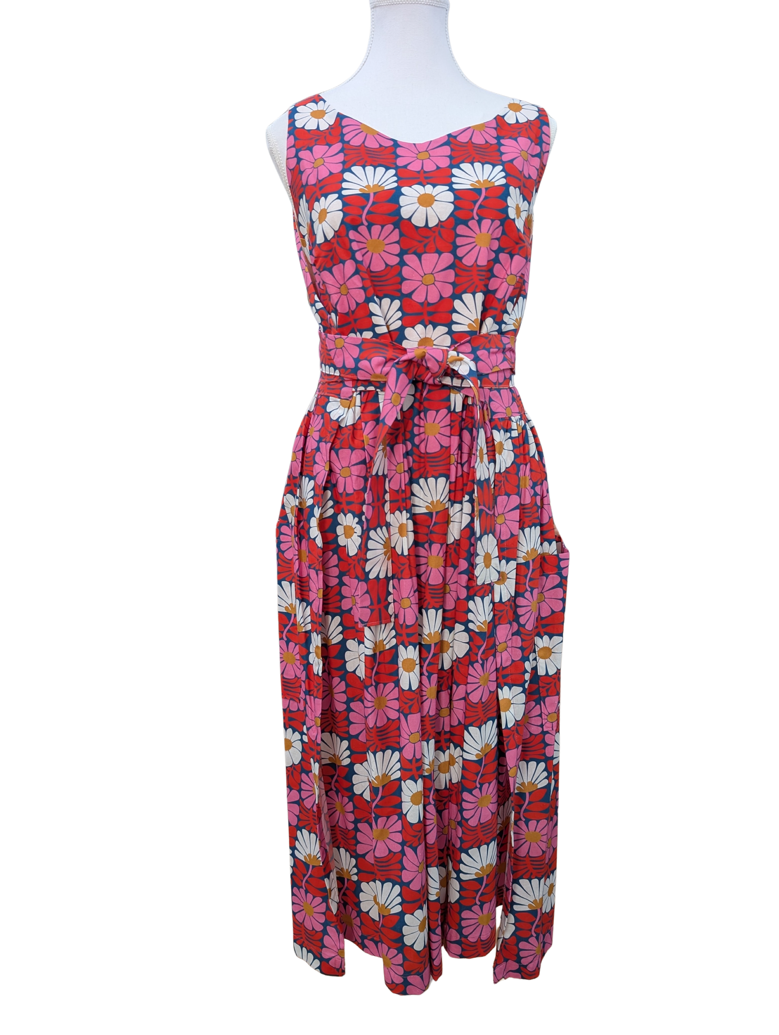 Fenchurch Dress Retro Flowers