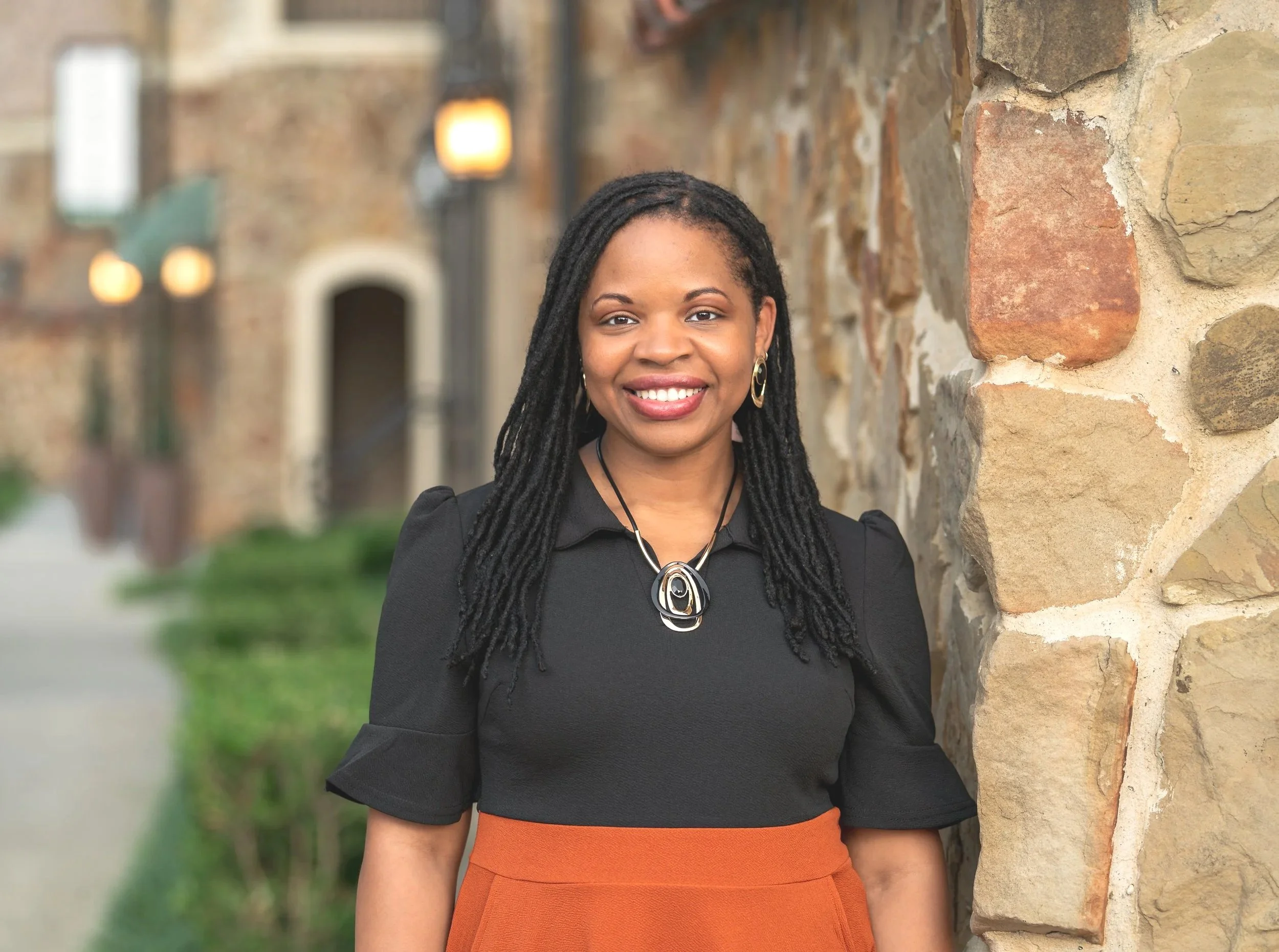 Kiana Joyner, LCSW, licensed clinical social worker and therapist specializing in grief, trauma, and emotional wellness for individuals and couples we can help with at Soul Journey Therapy & Coaching Services