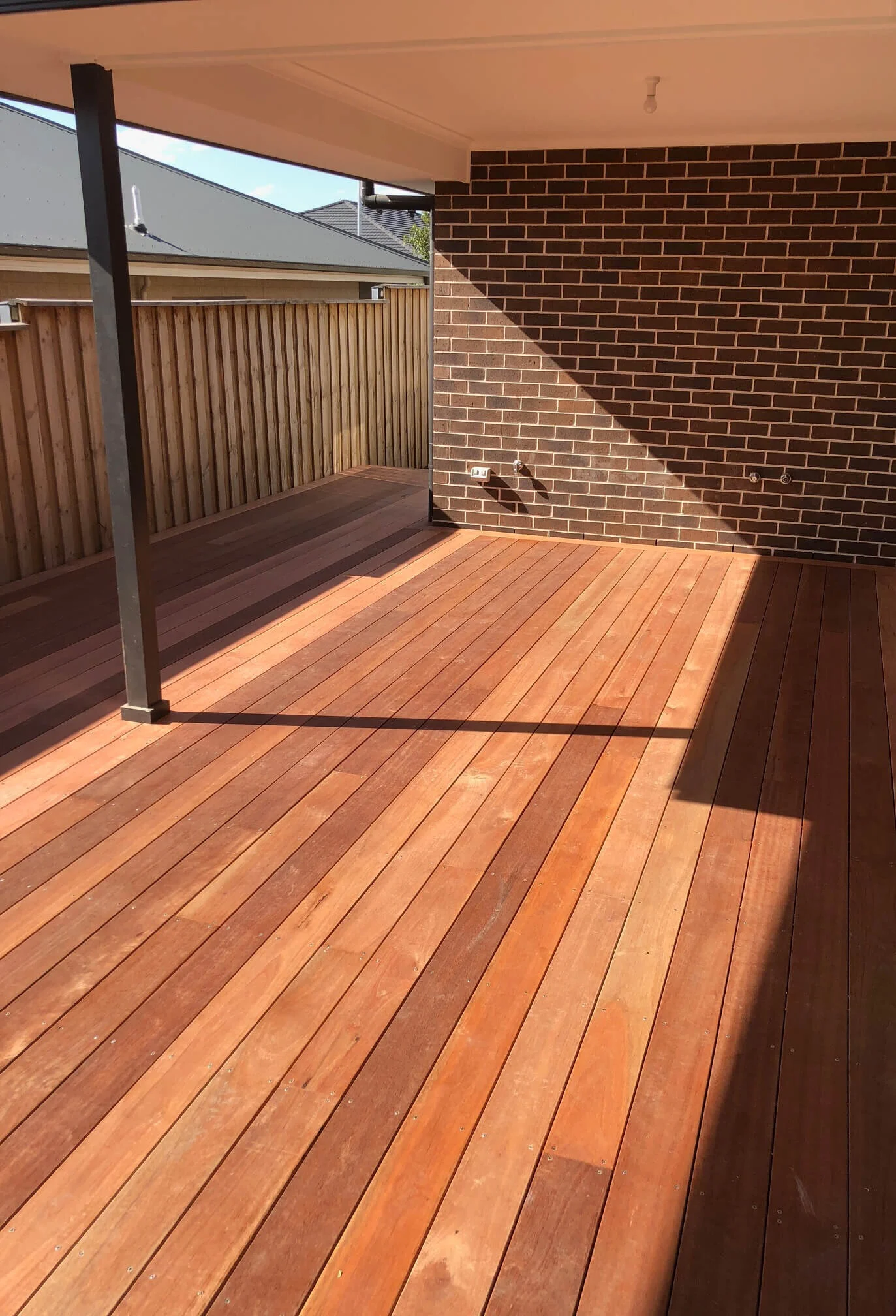 Deck 2A.jpg