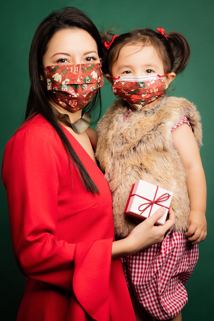 mother daughter christmas campaign face mask happy studio.jpg
