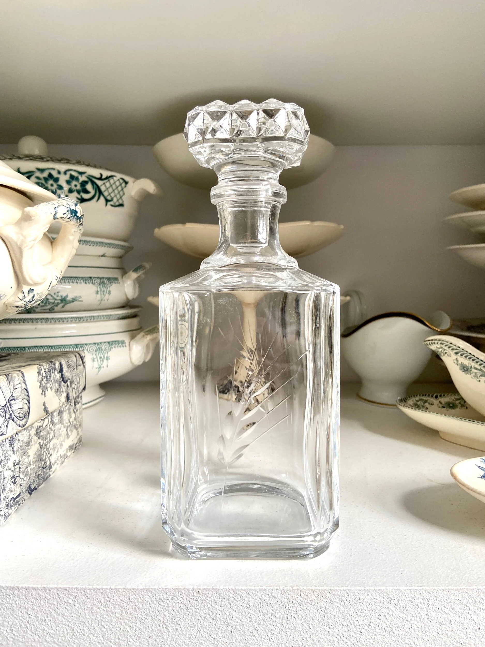 carafe-whisky-verre-cisele-transparent-art-table-vaisselle-vintage-axs-design-paris-france