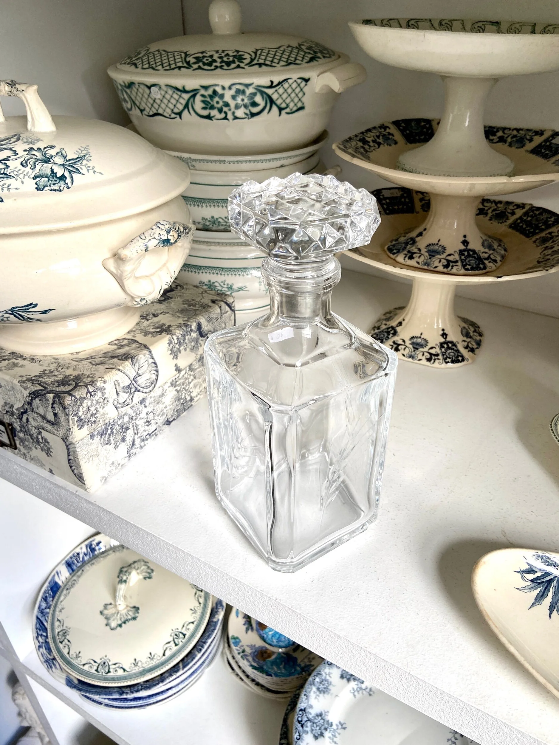 carafe-whisky-verre-cisele-transparent-art-table-vaisselle-vintage-axs-design-paris-france