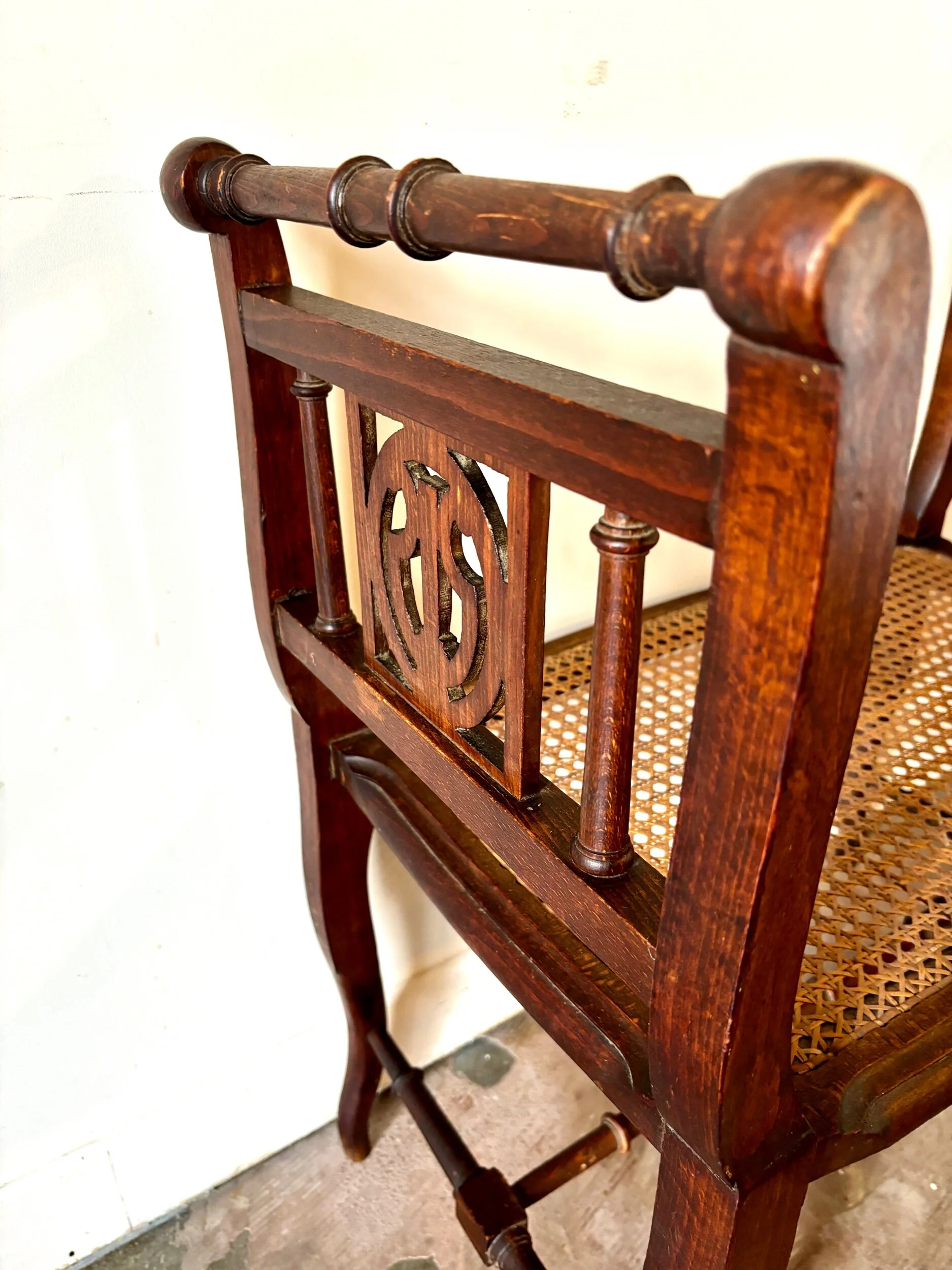 banc-bois-cannage-assise-vintage-axs-design-paris-france