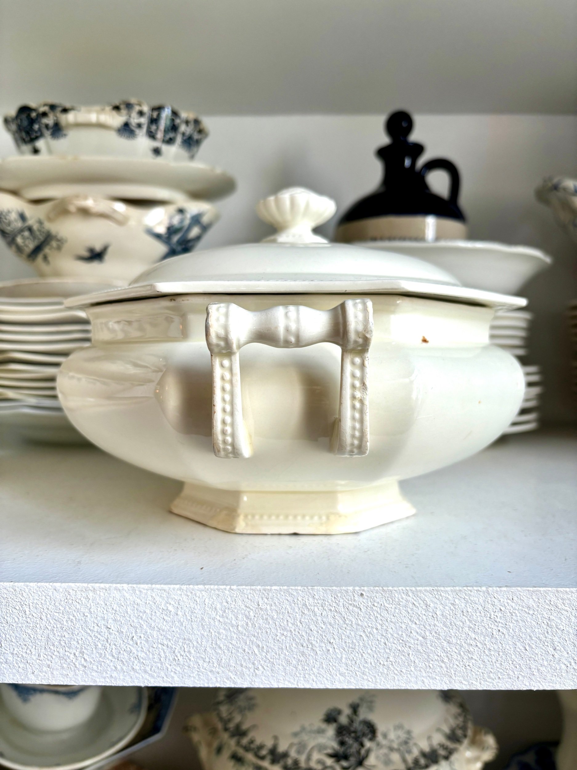soupiere-terre-de-fer-creil-montereau-vaisselle-vintage-axs-design-paris-france