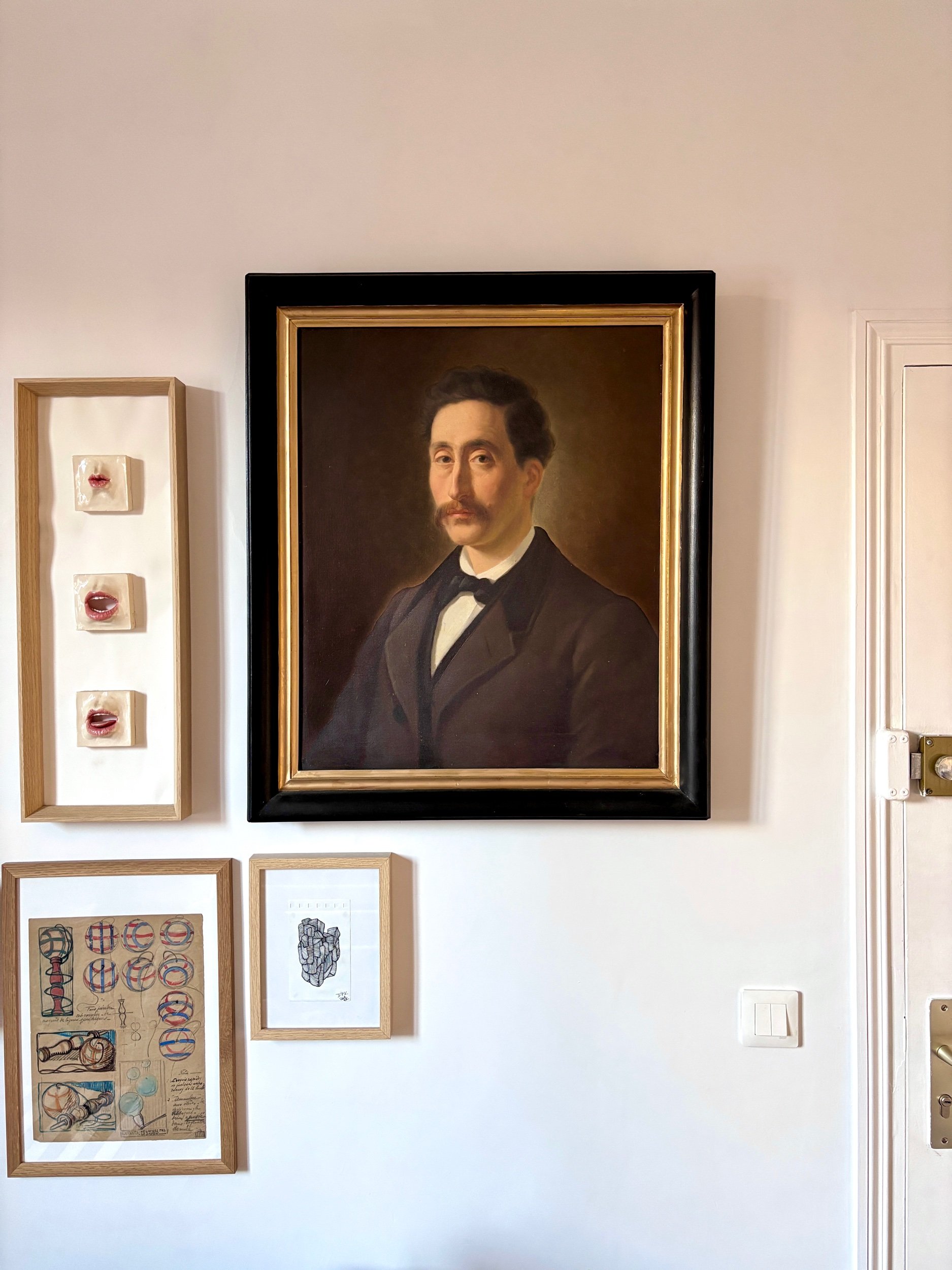 portrait-peinture-cadre-art-antique-vintage-decoration-axs-design-paris-france