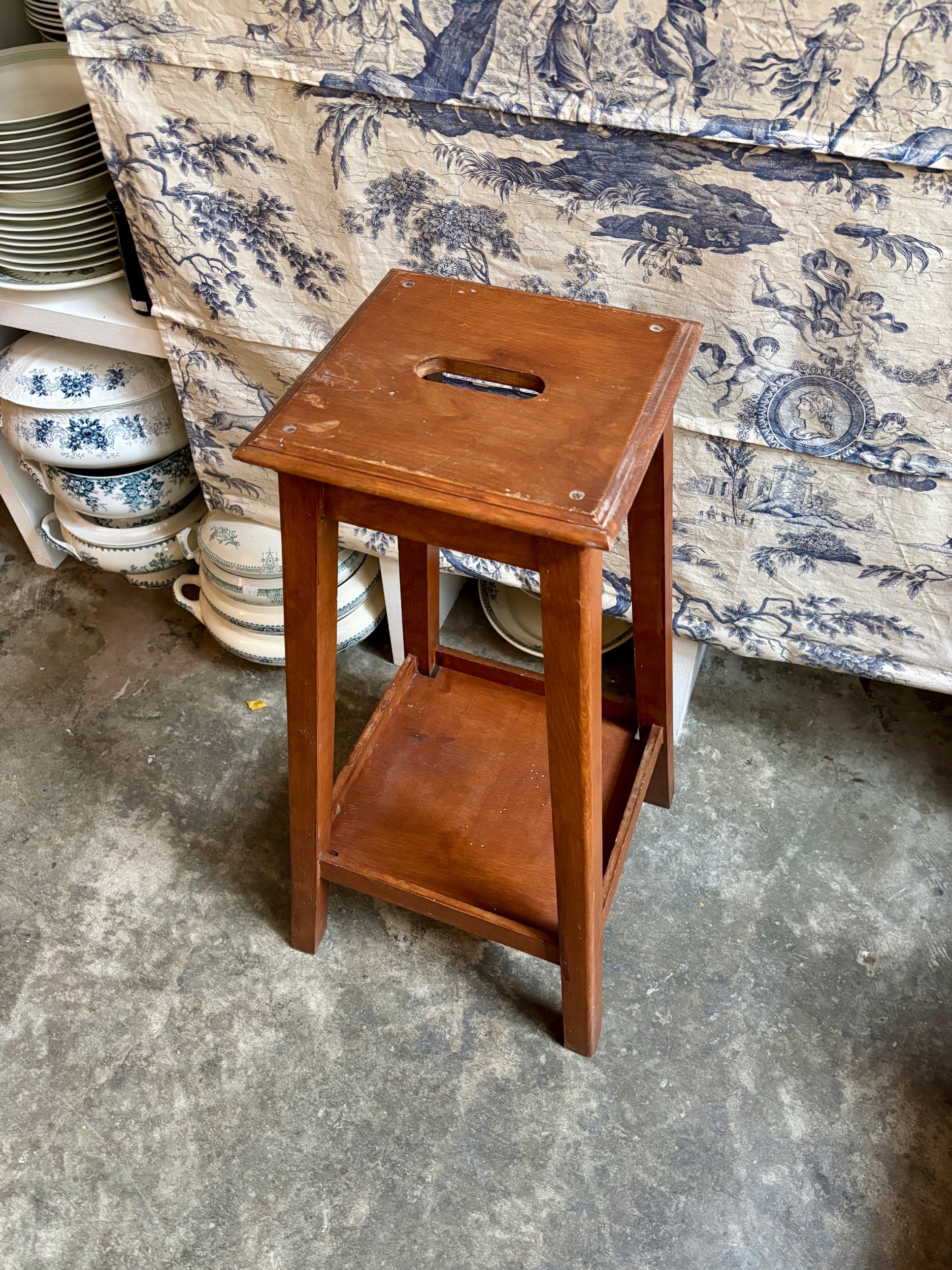 sellette-porte-plante-bois-fonce-vintage-axs-design-paris-france
