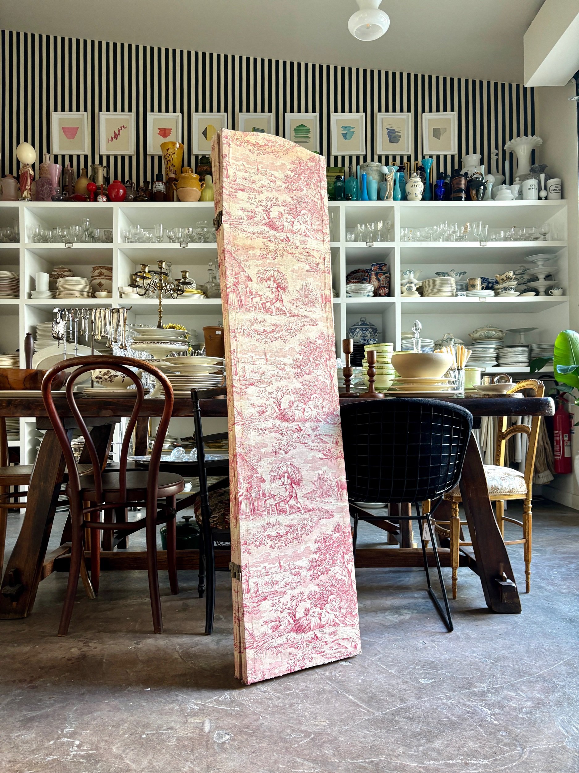 paravent-coton-toile-jouy-rose-decoration-meuble-vintage-axs-design-paris-france