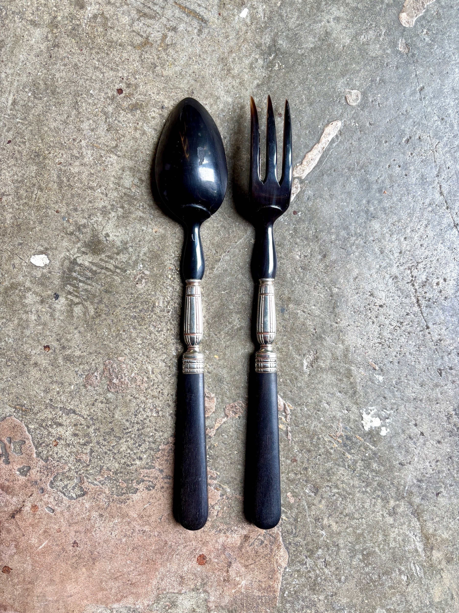 couverts-salade-metal-chrome-ebene-noir-decoration-vintage-classique-axs-design-paris-france