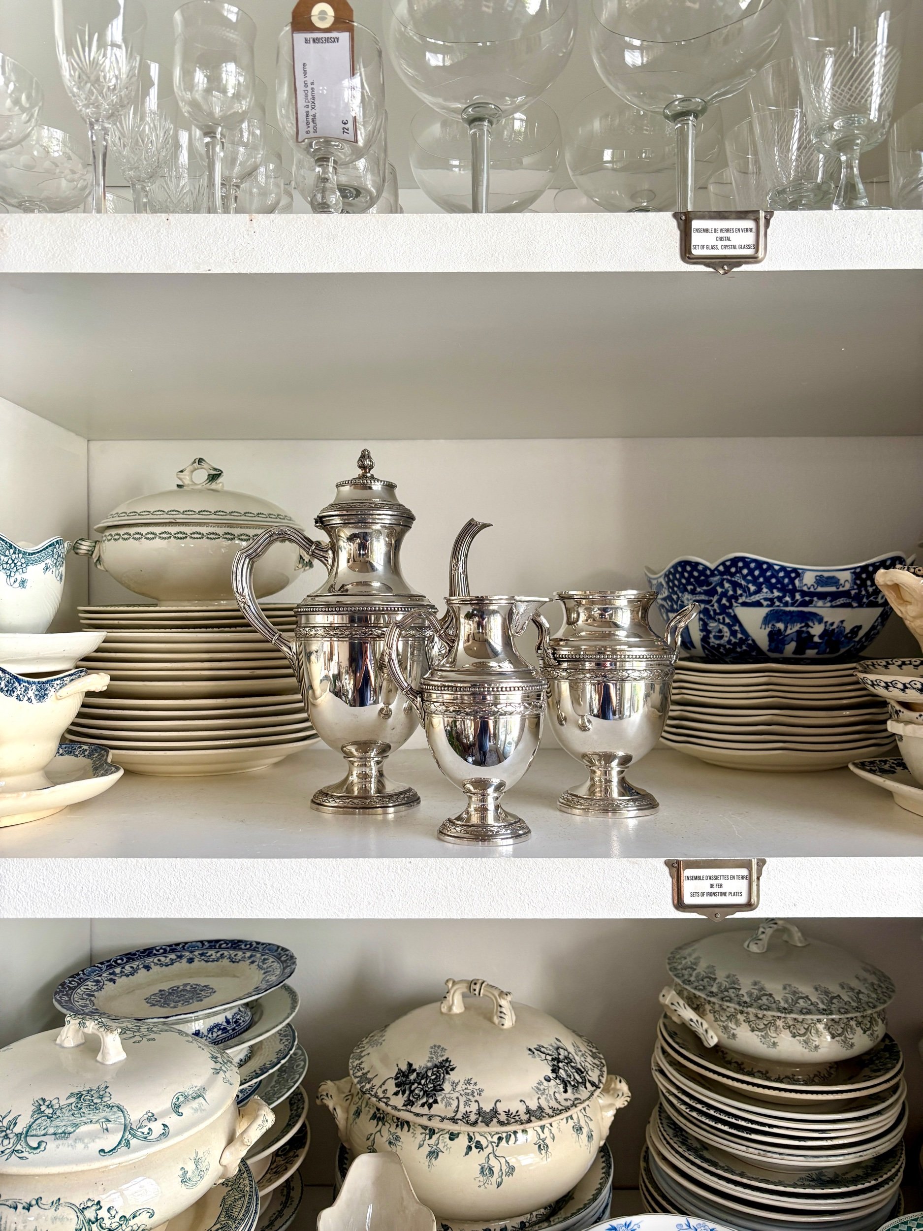 service-cafe-the-metal-argente-decoration-vintage-classique-axs-design-paris-france