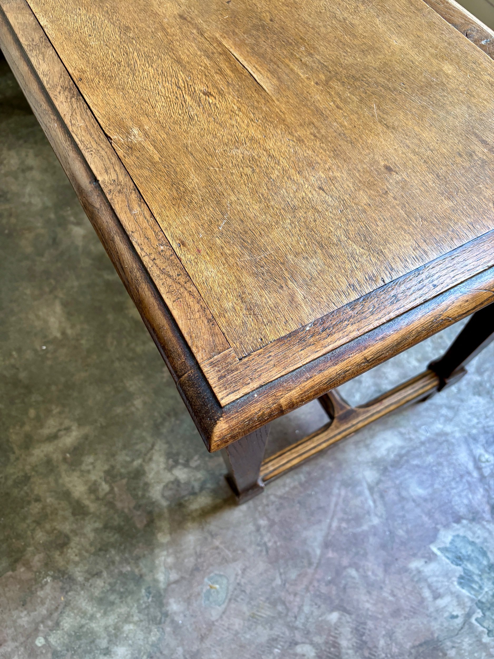 banc-bois-fonce-assise-vintage-axs-design-paris-france