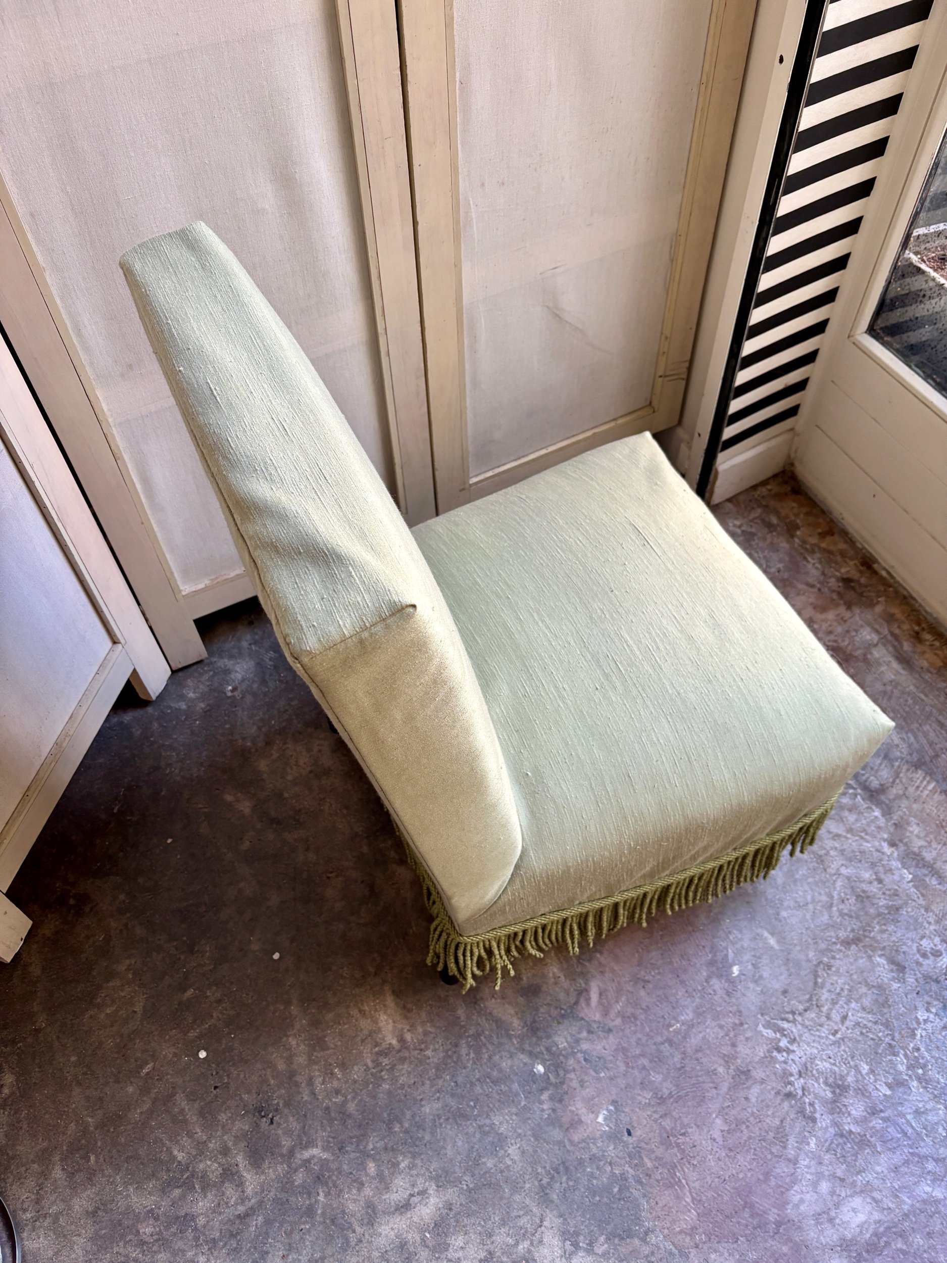 chauffeuse-fauteuil-coton-vert-bois-noir-assise-vintage-axs-design-paris-france