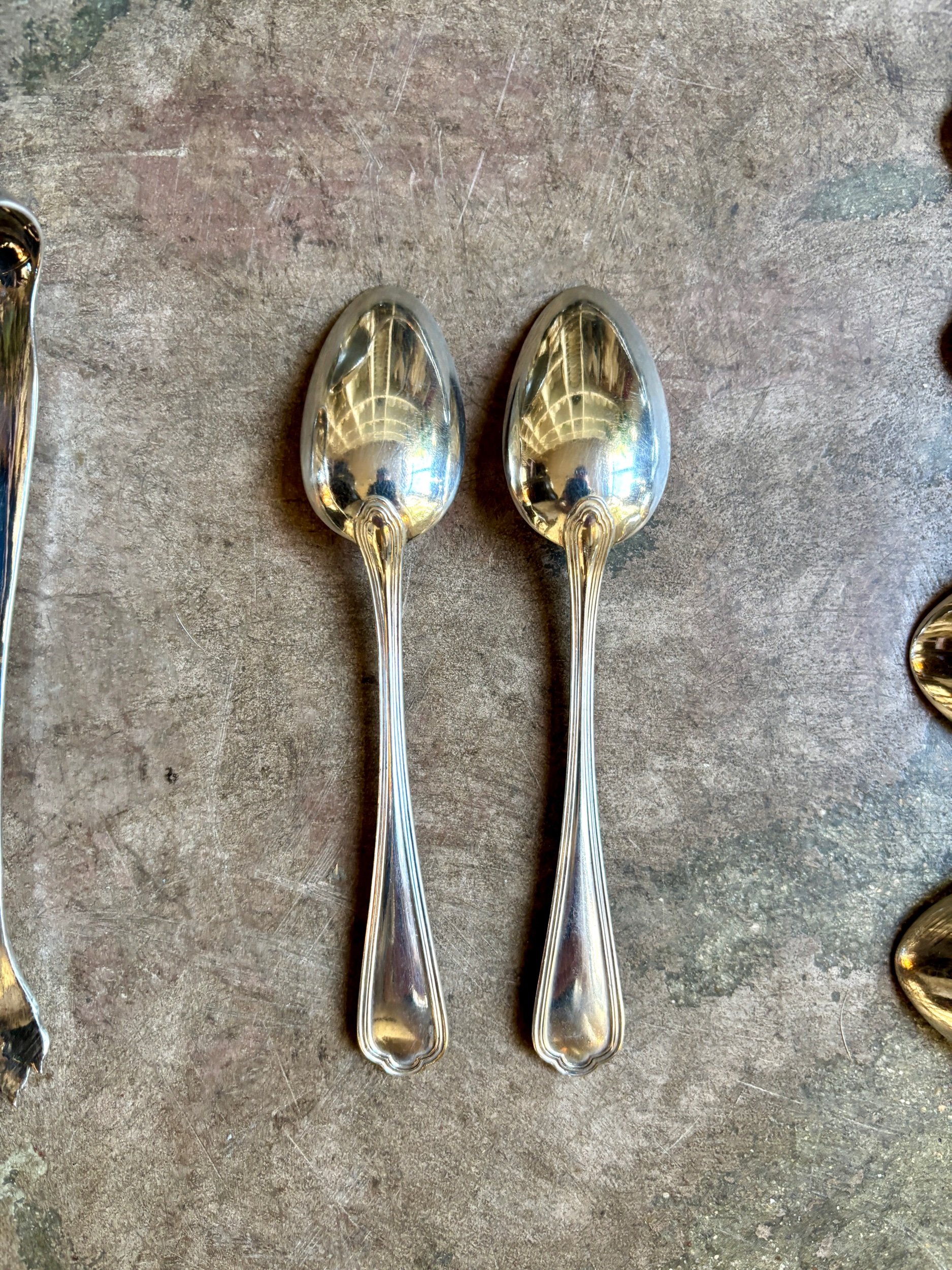 menagere-couverts-metal-argent-ebene-bois-fourchette-cuillere-louche-couteau-vintage-vaisselle-axs-design-paris-france