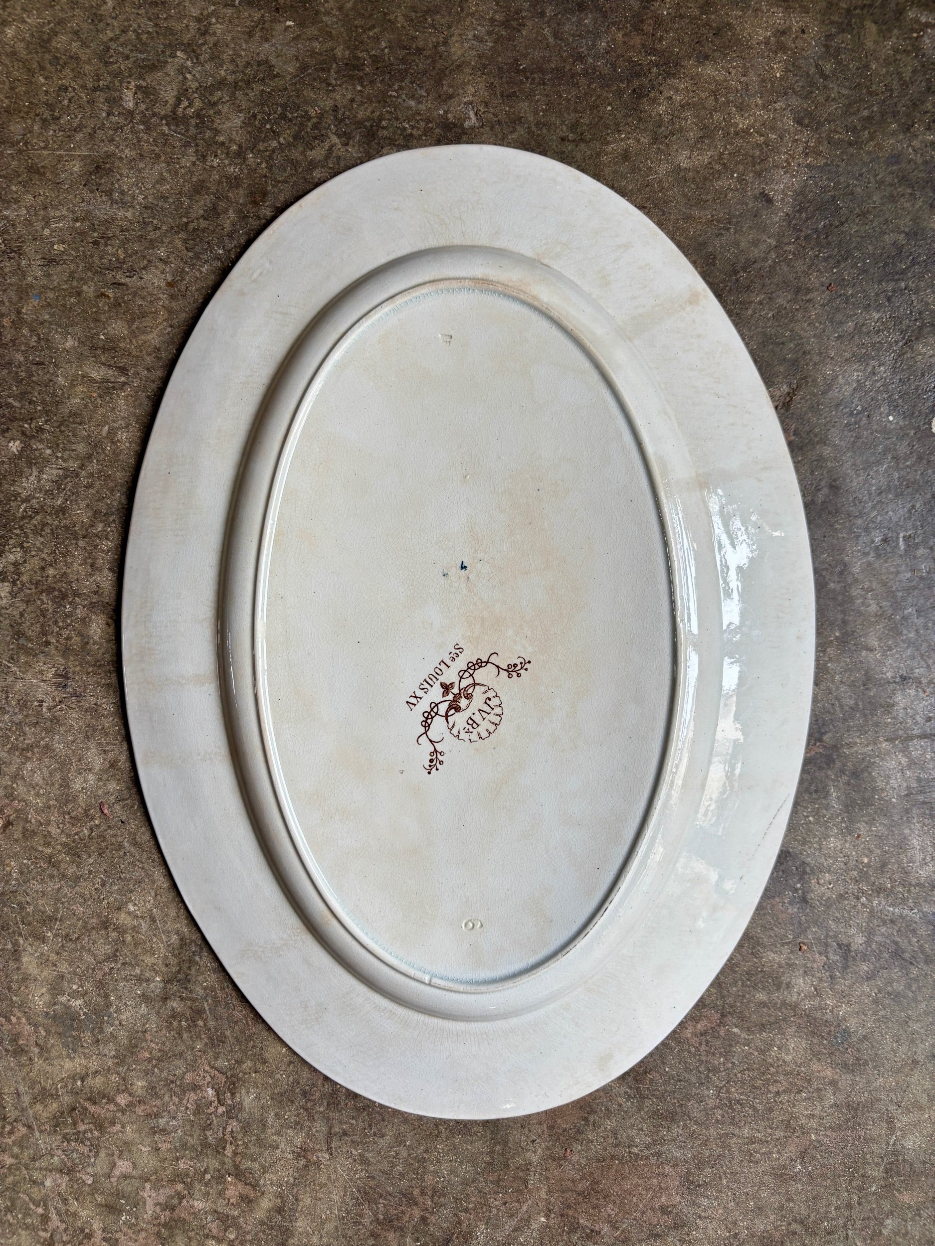 moyen-plat-ovale-jules-vieillard-bordeaux-terre-fer-marron-vaisselle-vintage-axs-design-paris-france