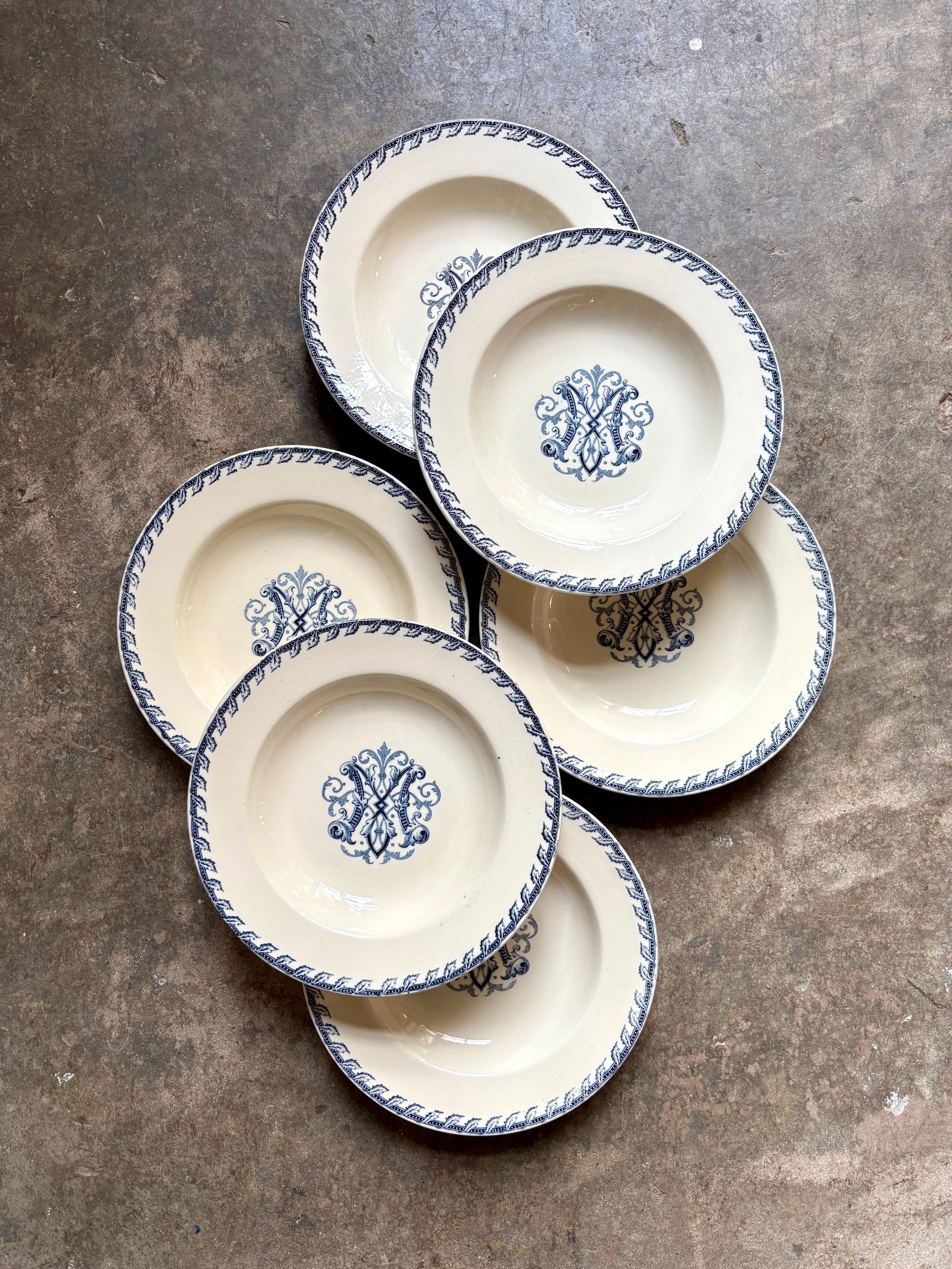 assiettes-creuses-luneville-k-g-terre-fer-bleu-vaisselle-vintage-axs-design-paris-france