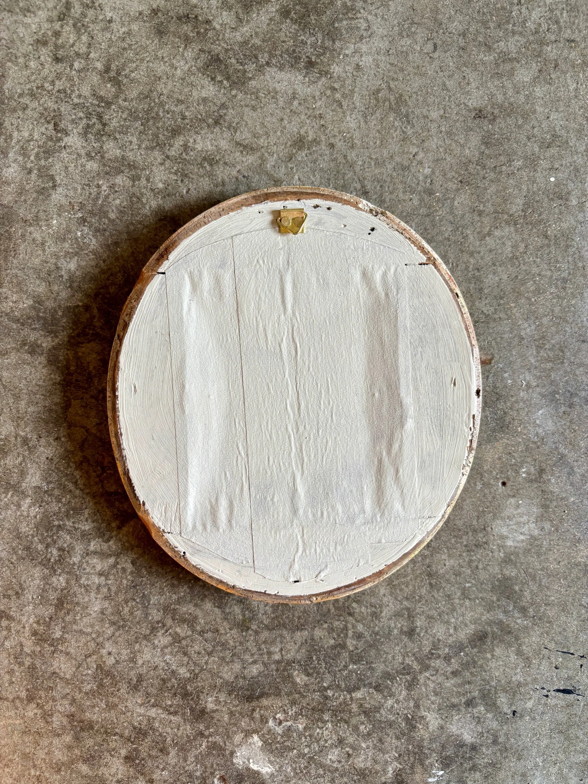 cadre-ovale-2-bois-dore-tissu-joli-bois-antoinette-poisson-art-decoration-vintage-axs-design-paris-france