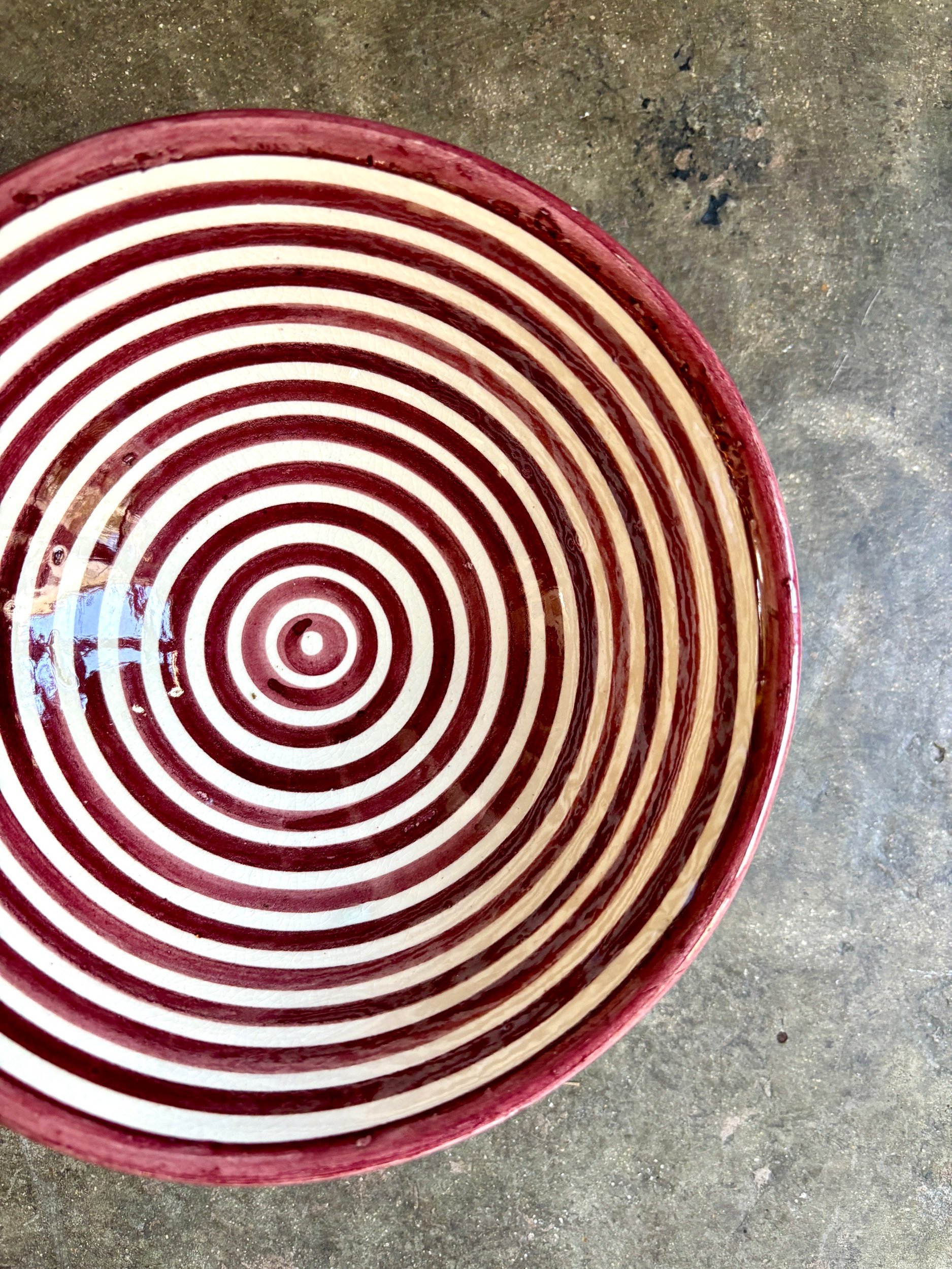 bol-terre-cuite-bordeaux-beige-safi-vaisselle-artisanat-axs-design-paris-france