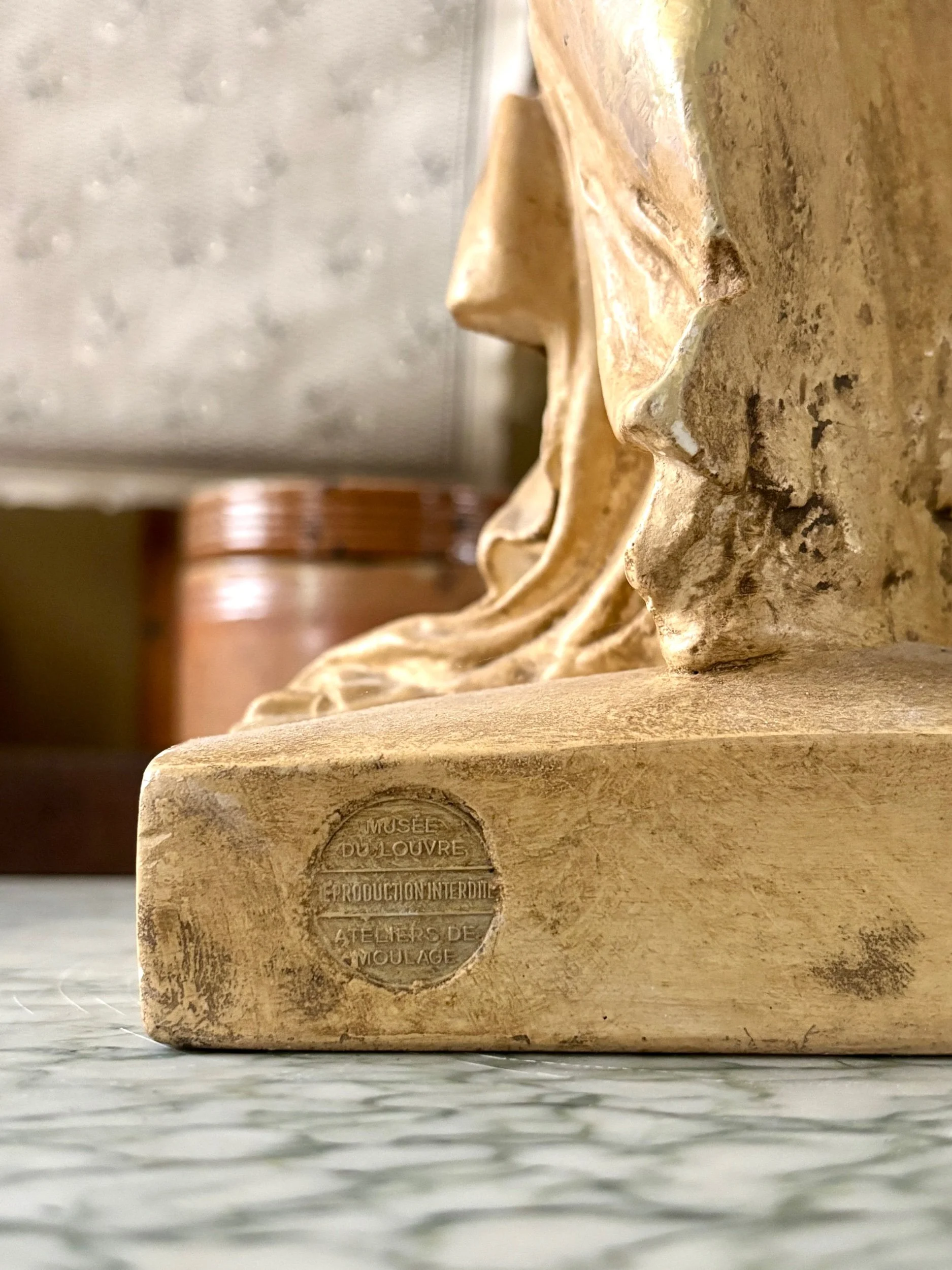 victoire-samothrace-sculpture-platre-ateliers-louvre-art-decoration-vintage-axs-design-paris-france