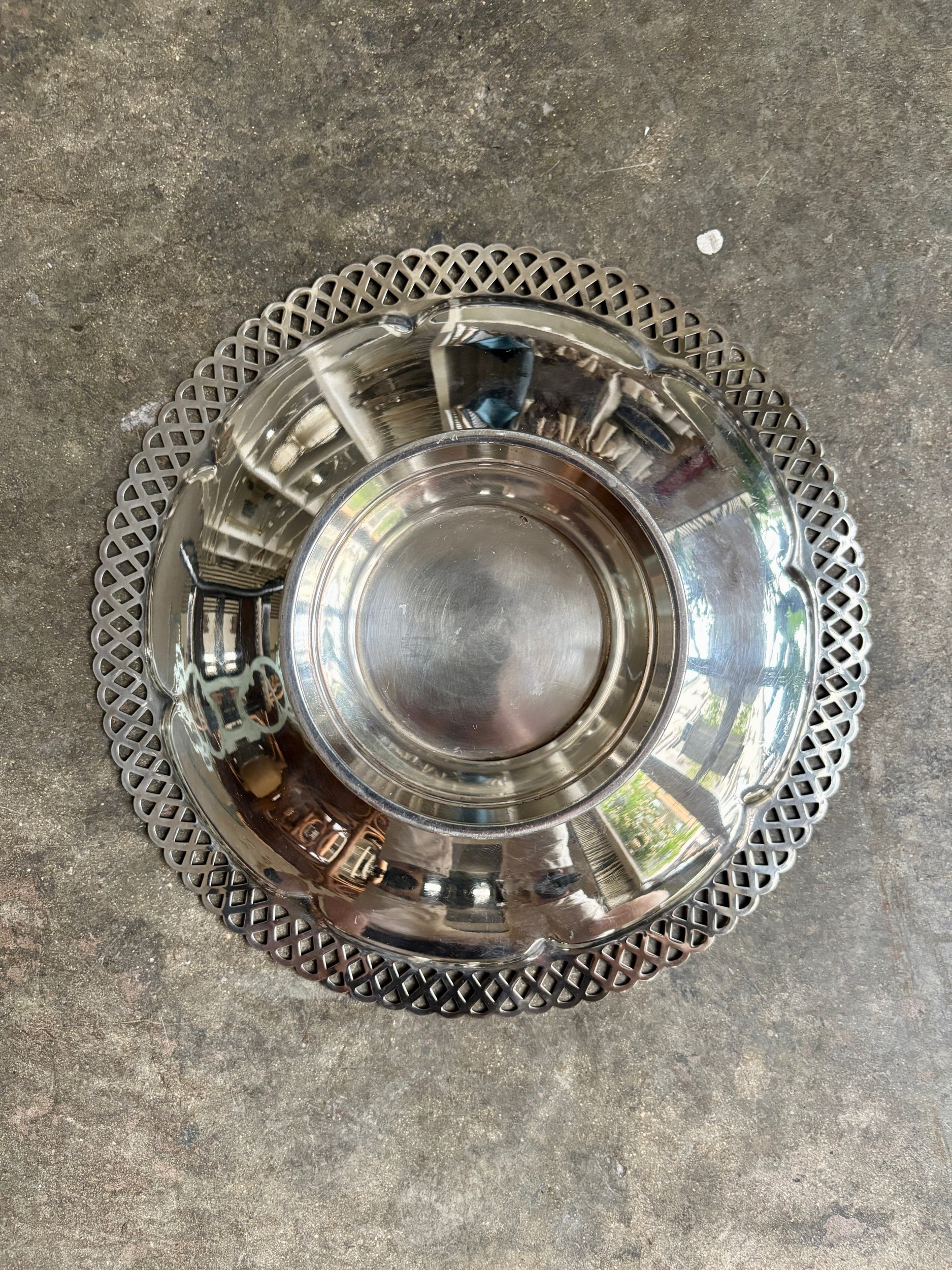 assiette-ajouree-piedouche-metal-argente-vintage-axs-design-paris-france