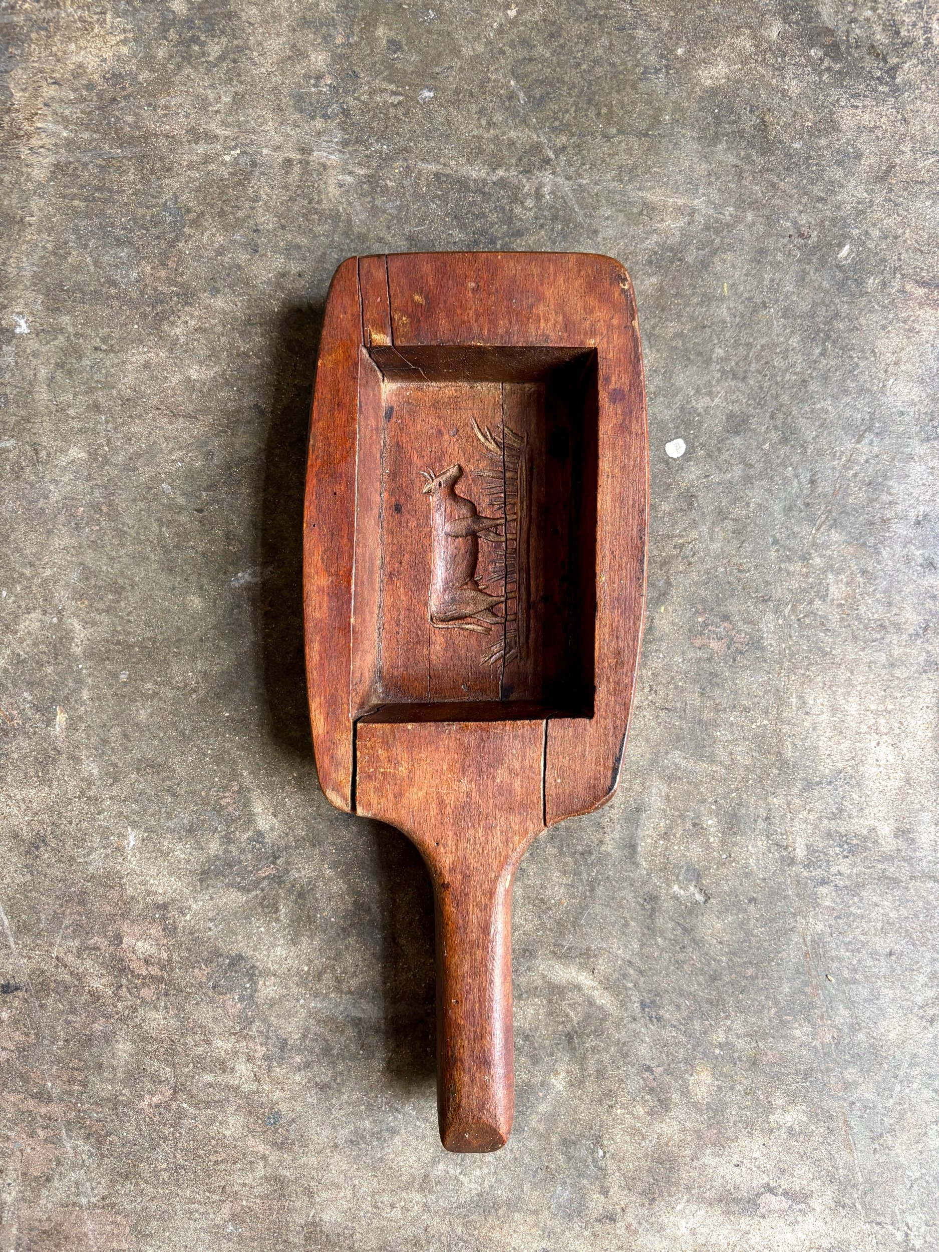 moule-beurre-vache-bois-cuisine-vintage-axs-design-paris-france