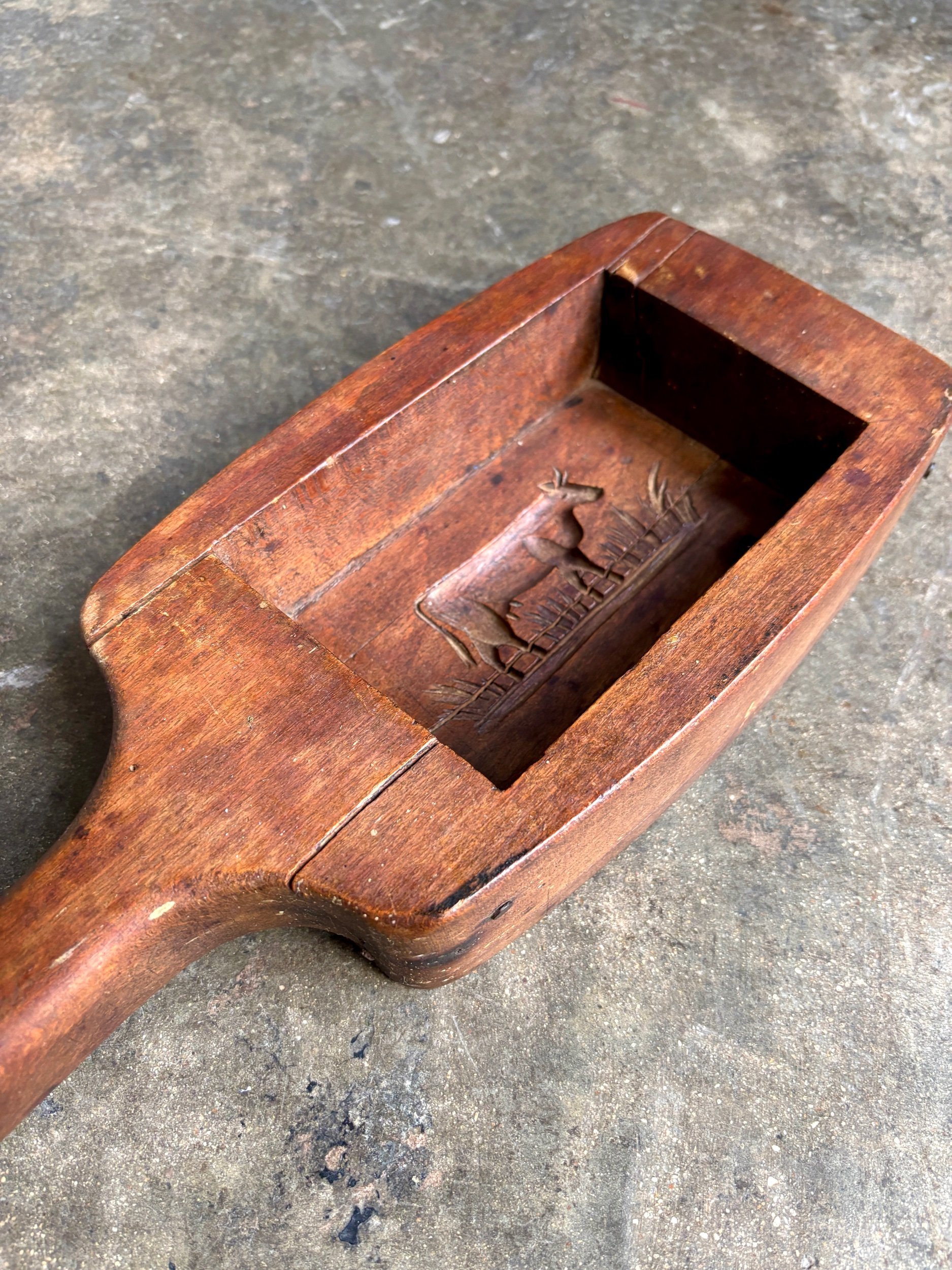 moule-beurre-vache-bois-cuisine-vintage-axs-design-paris-france