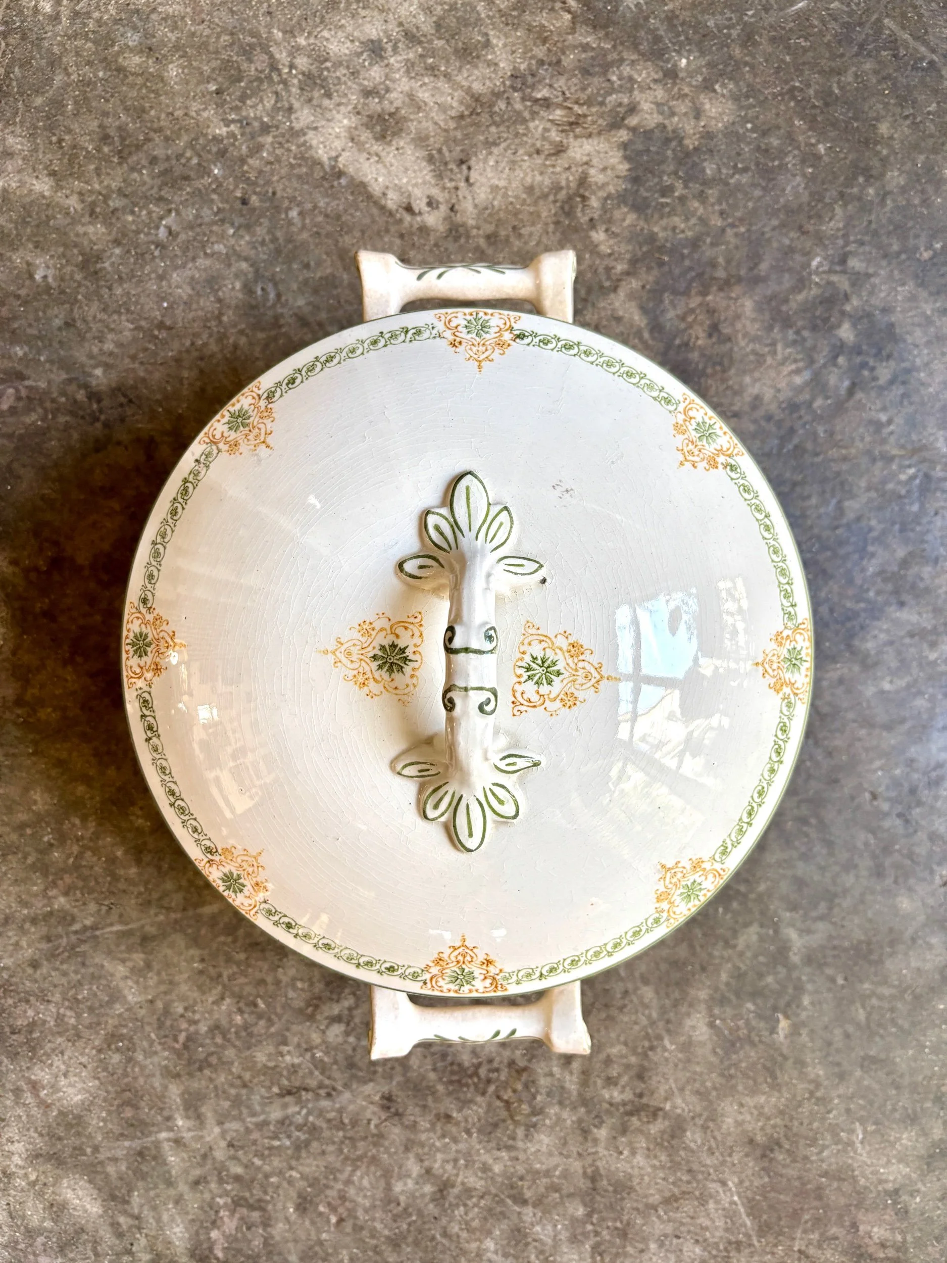 soupiere-longwy-terre-de-fer-beige-vert-ocre-vaisselle-vintage-axs-design-paris-france