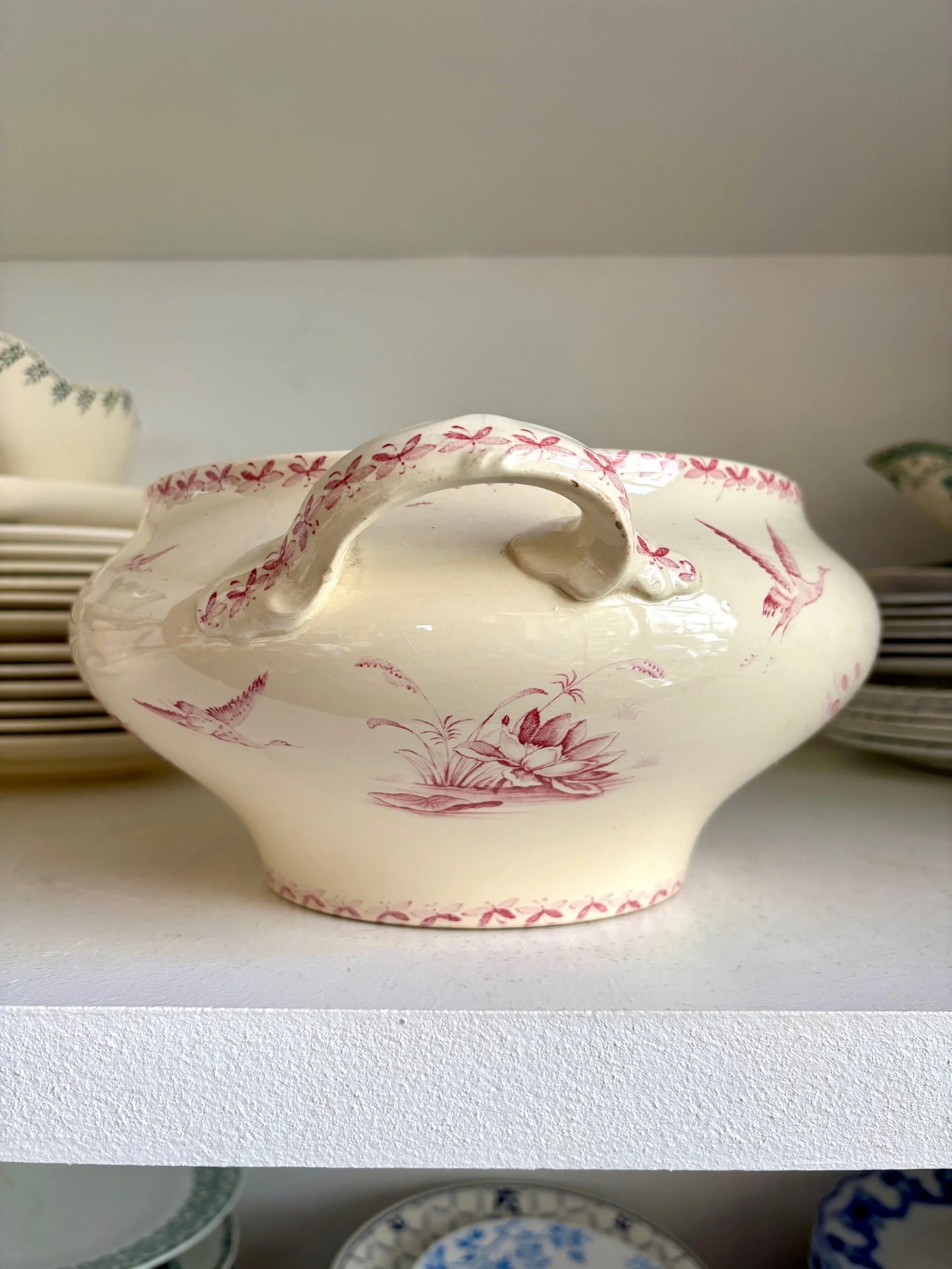 saladier-soupiere-badonviller-terre-de-fer-rose-blanc-vaisselle-vintage-axs-design-paris-france