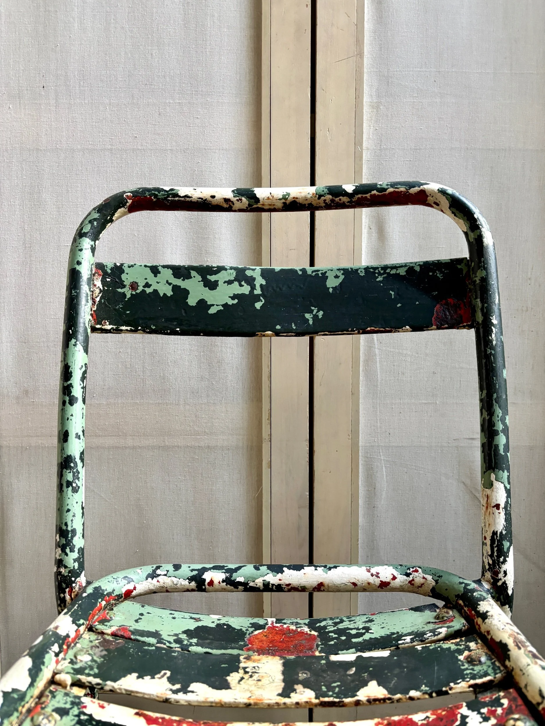 chaise-jardin-tolix-metal-vert-blanc-assise-vintage-axs-design-paris-france-1