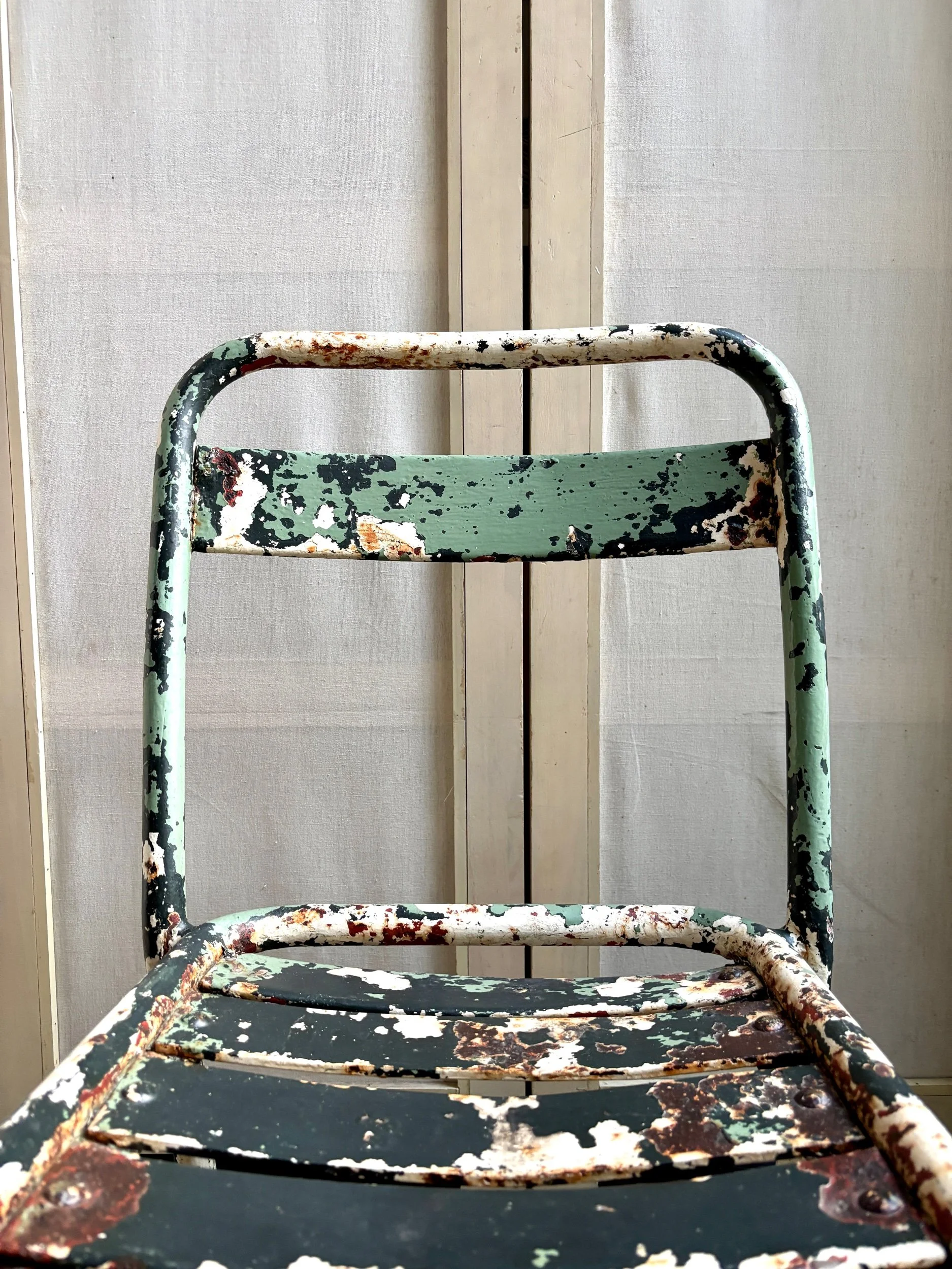 chaise-jardin-tolix-metal-vert-blanc-assise-vintage-axs-design-paris-france-4