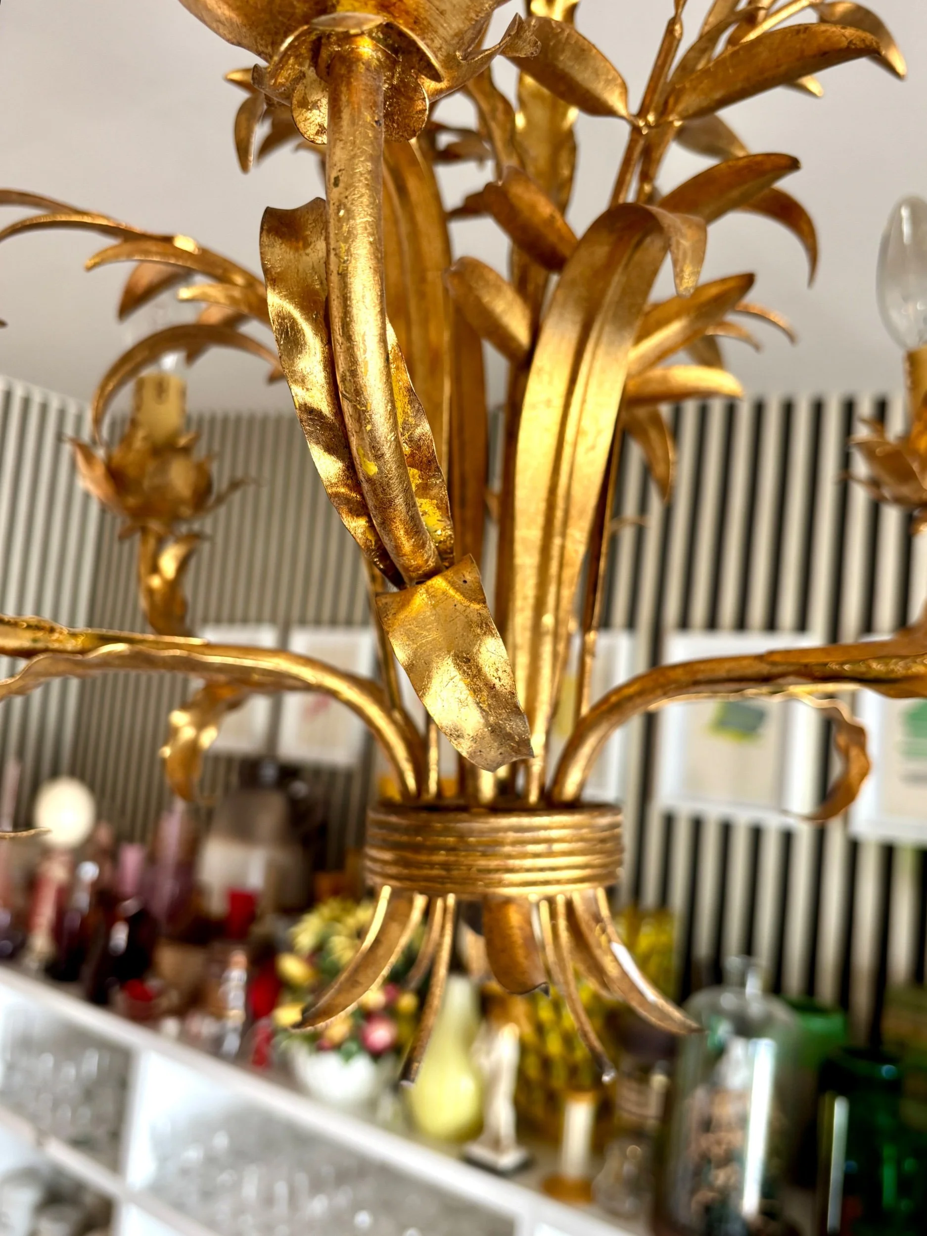 lustre-metal-dore-feuilles-luminaire-vintage-axs-design-paris-france