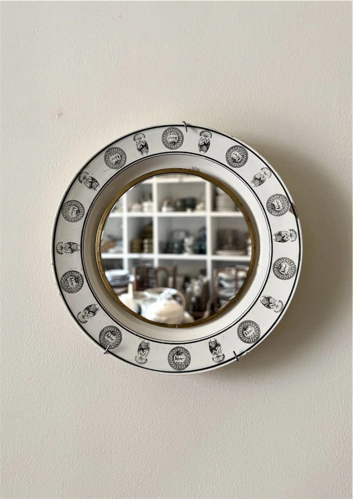 oculus-10-creil-montereau-miroir-assiette-terre-de-fer-axs-design-paris-france