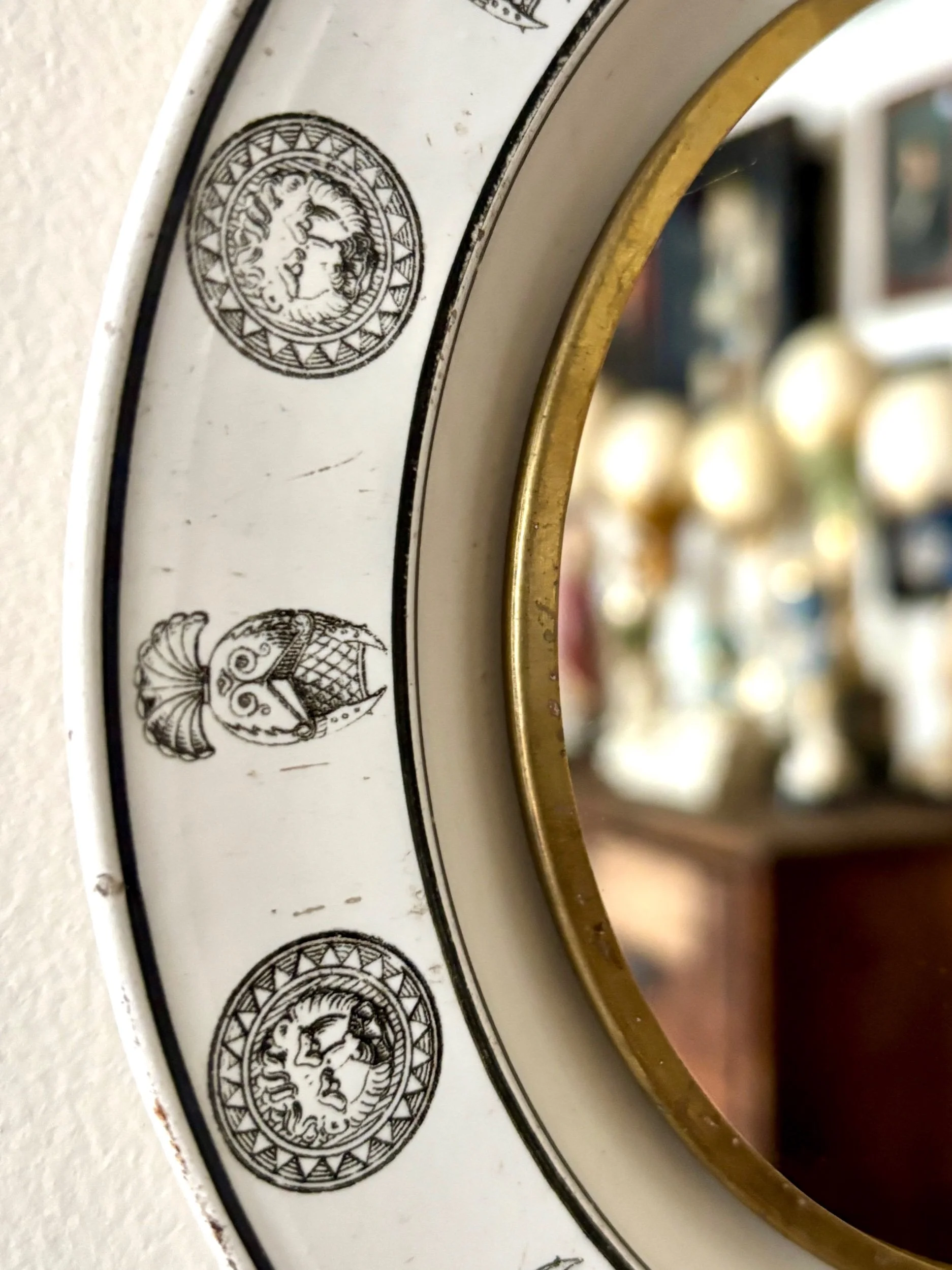 oculus-10-creil-montereau-miroir-assiette-terre-de-fer-axs-design-paris-france