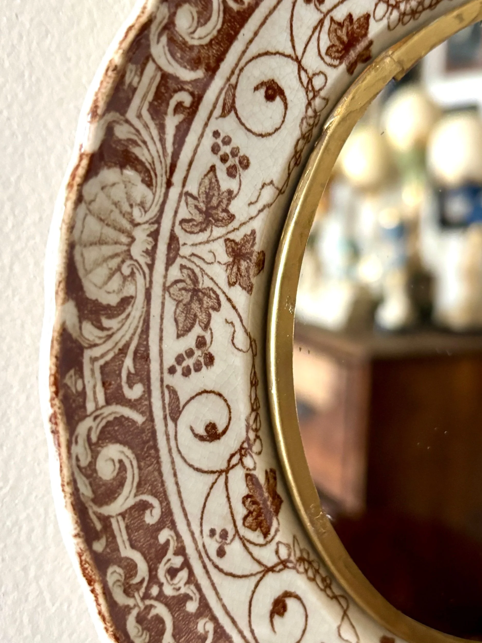 oculus-16-jules-vieillard-bordeaux-louis-xv-miroir-assiette-terre-de-fer-axs-design-paris-france